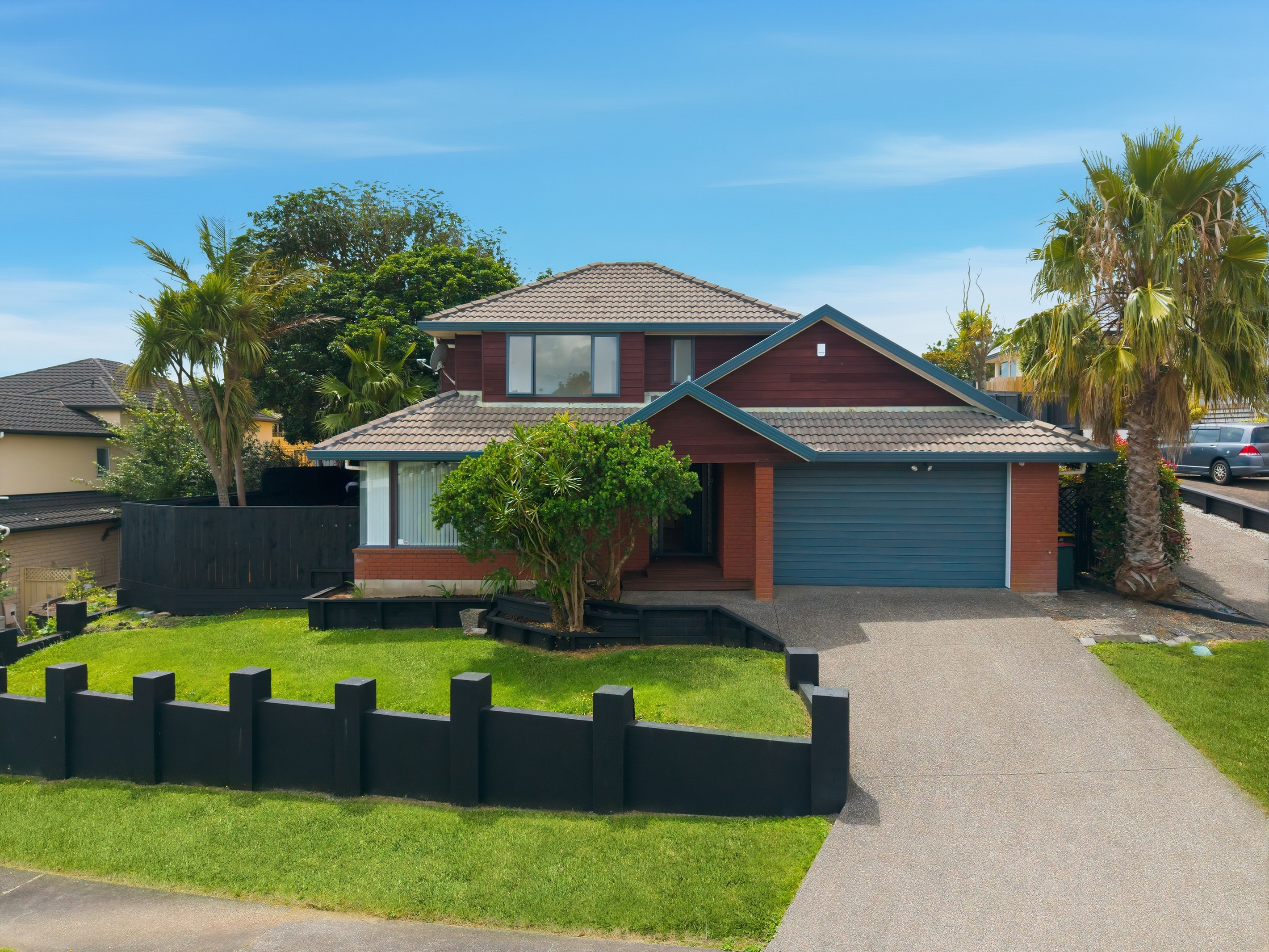 1/40 Jane Eyre Drive, Somerville, Manukau City