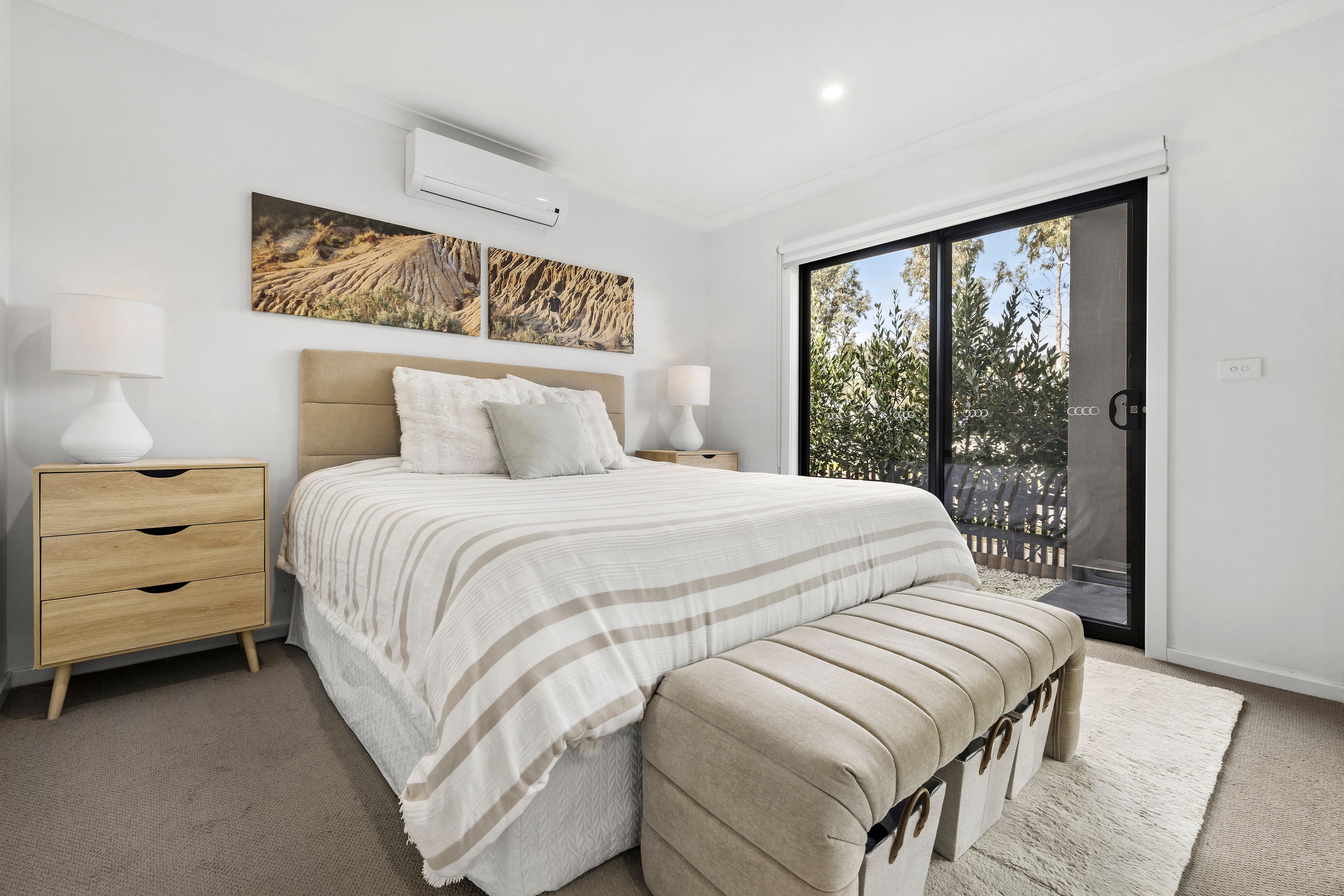 11 Henrietta Place, Cranbourne West, VIC 3977