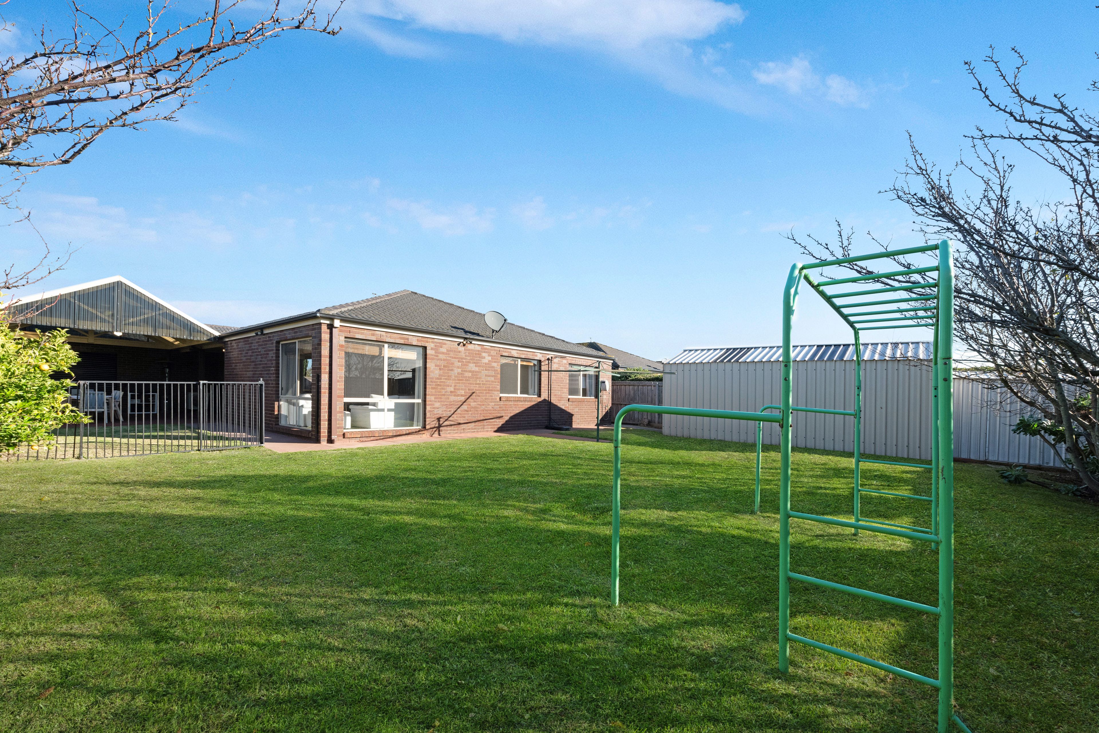 8 Dunroe Court — photo 17 of 17
