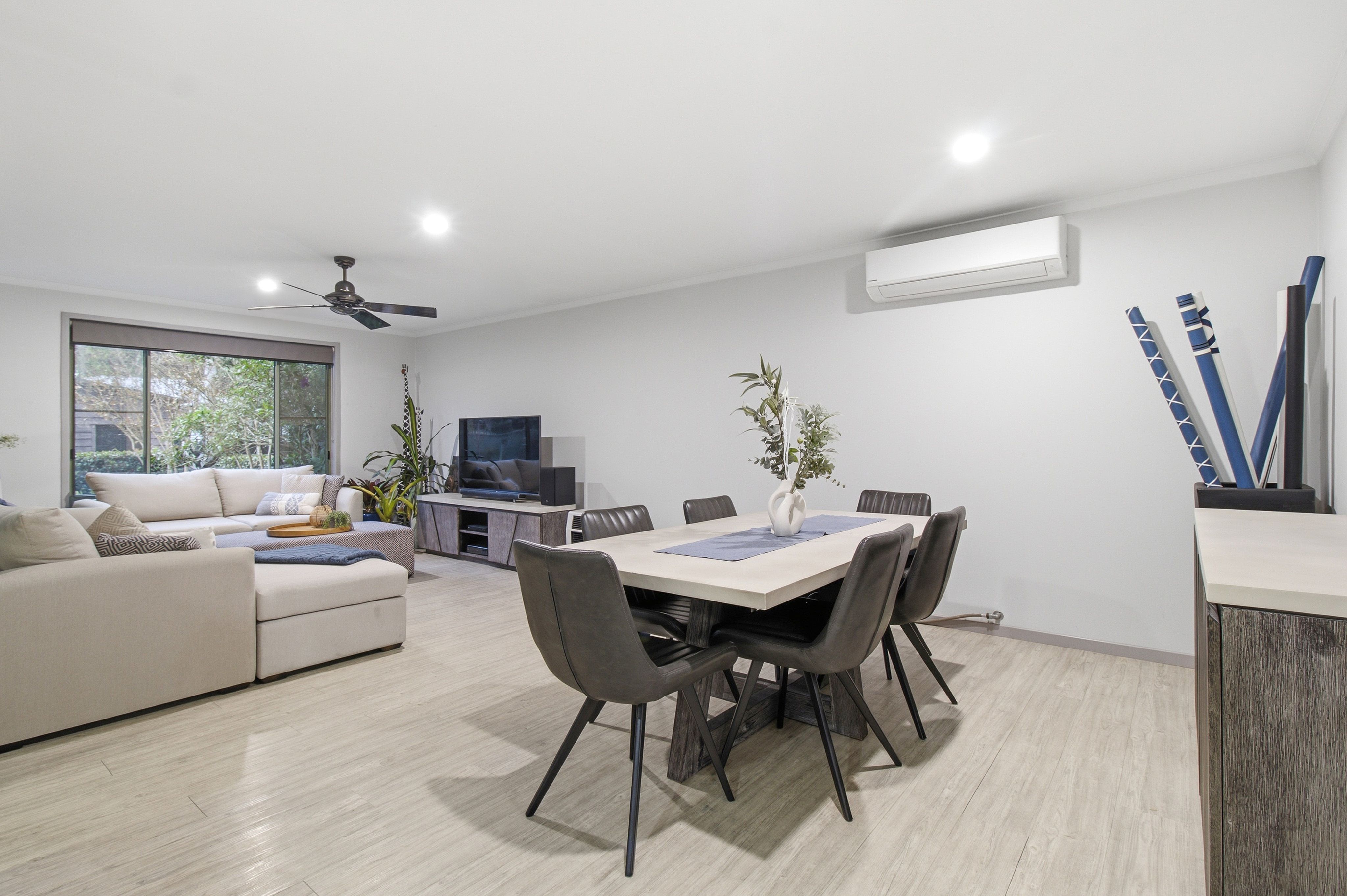 4 Mahogany Close — photo 3 of 22