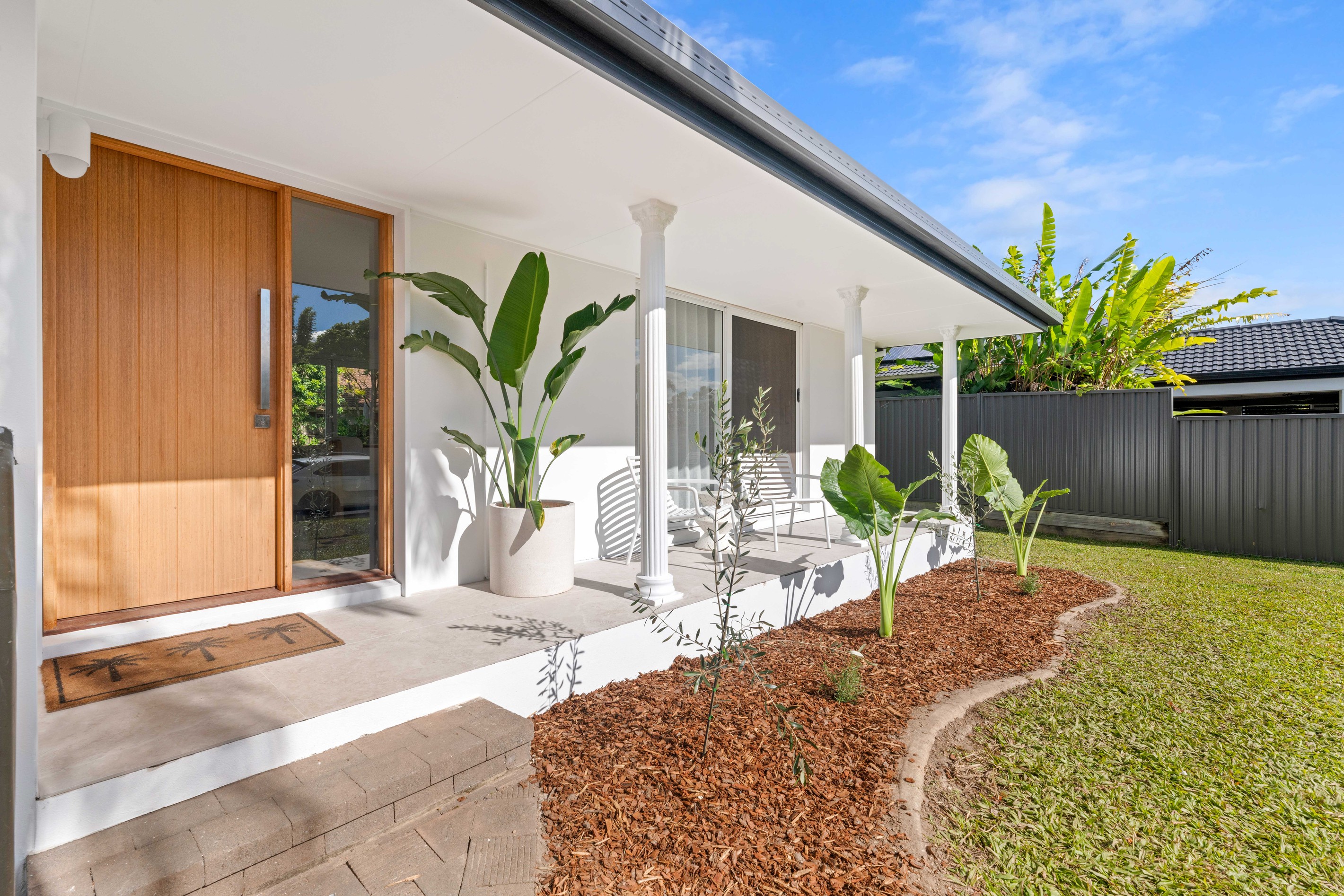 26 Razorbill Street, Burleigh Waters, QLD 4220