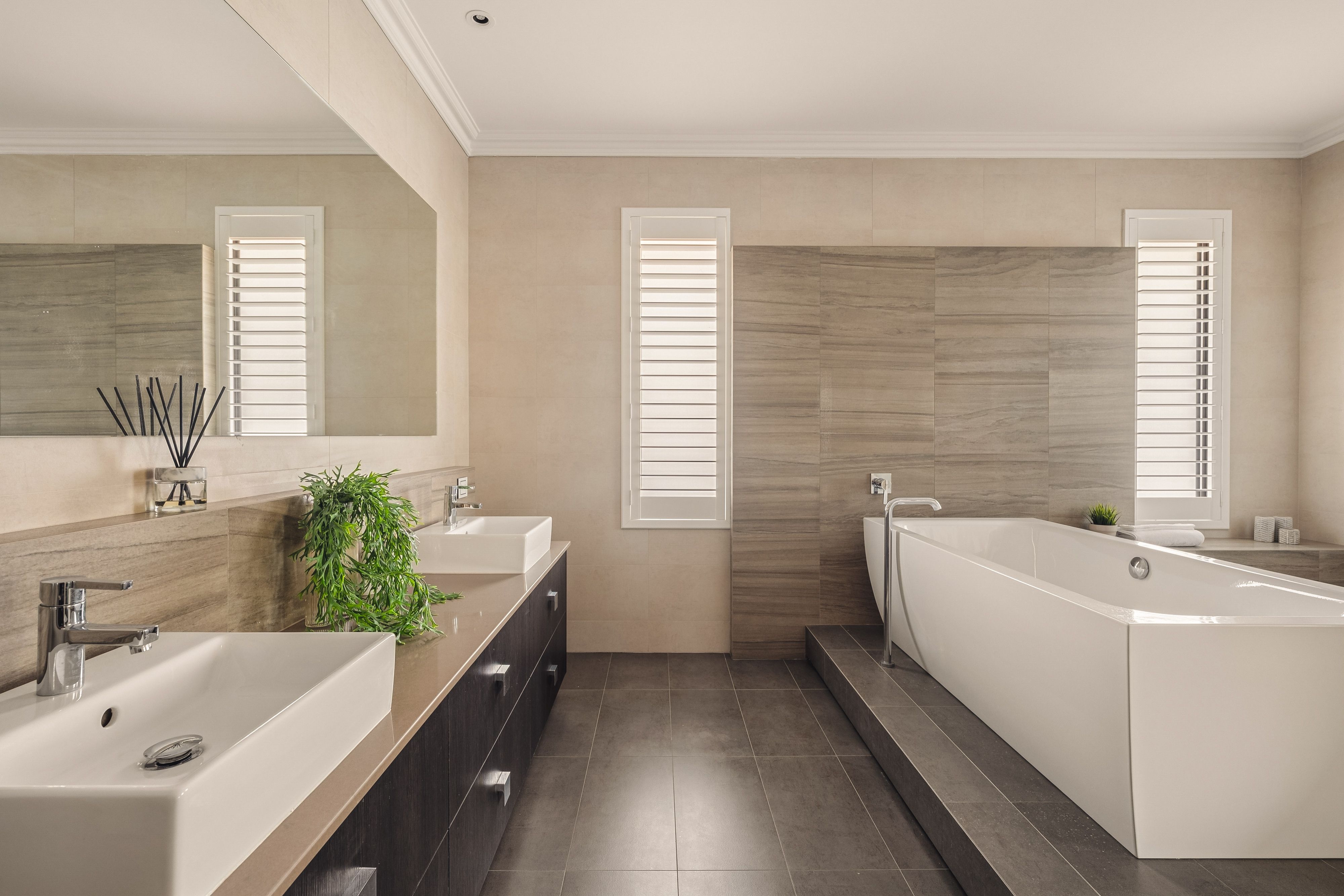 Riverside Luxury, Beautifully Bespoke! — photo 17 of 28