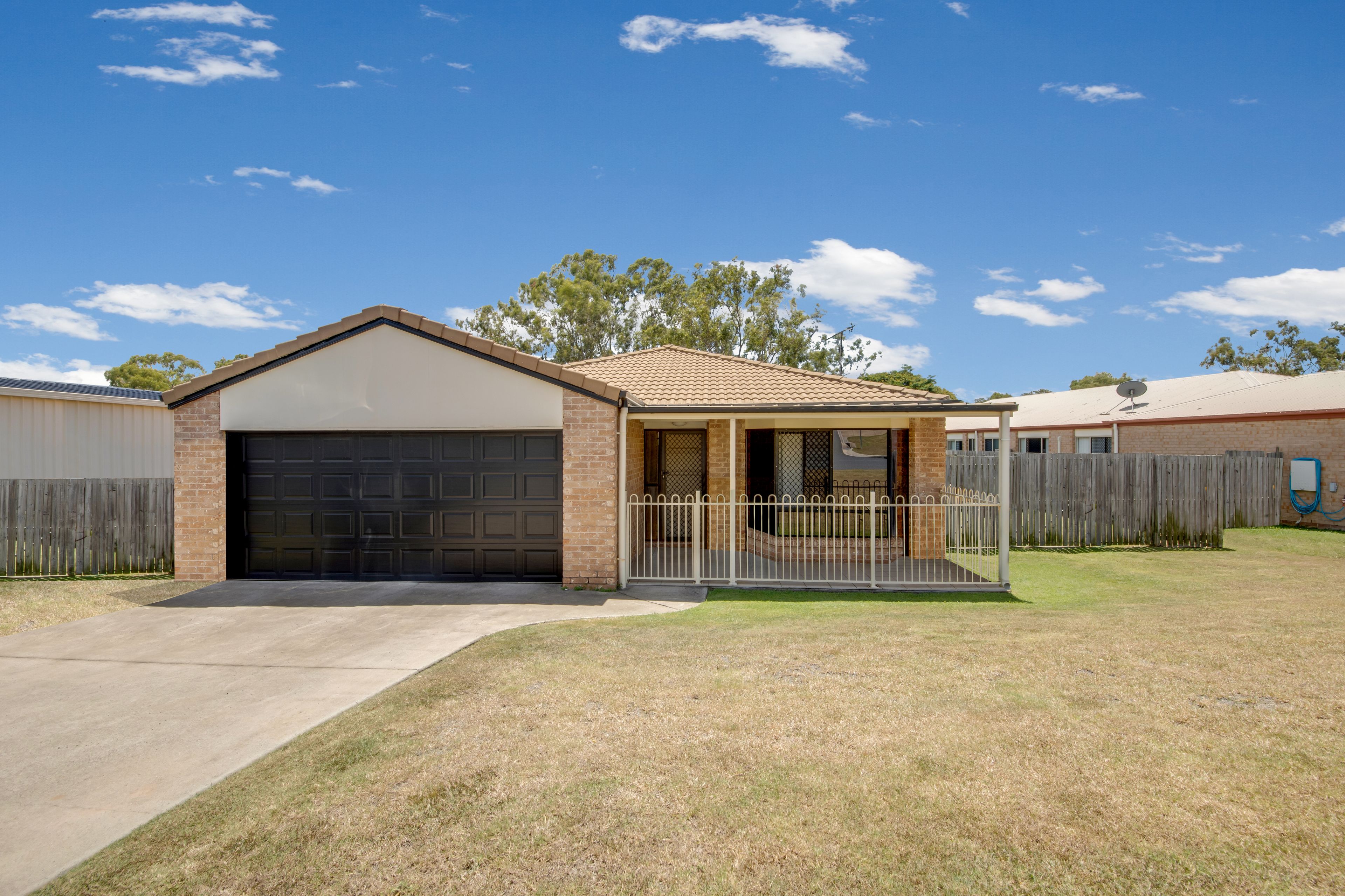 6 Dean Street, Glen Eden, QLD 4680