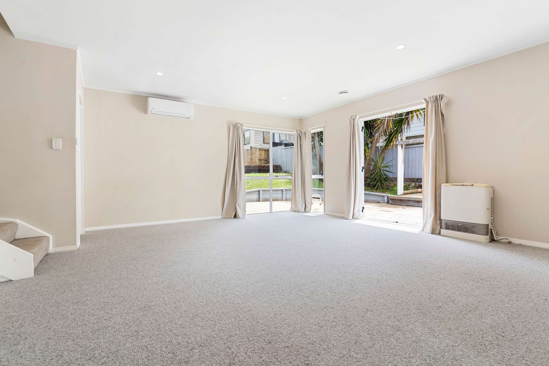 2/6 Sandgate Avenue photo 8