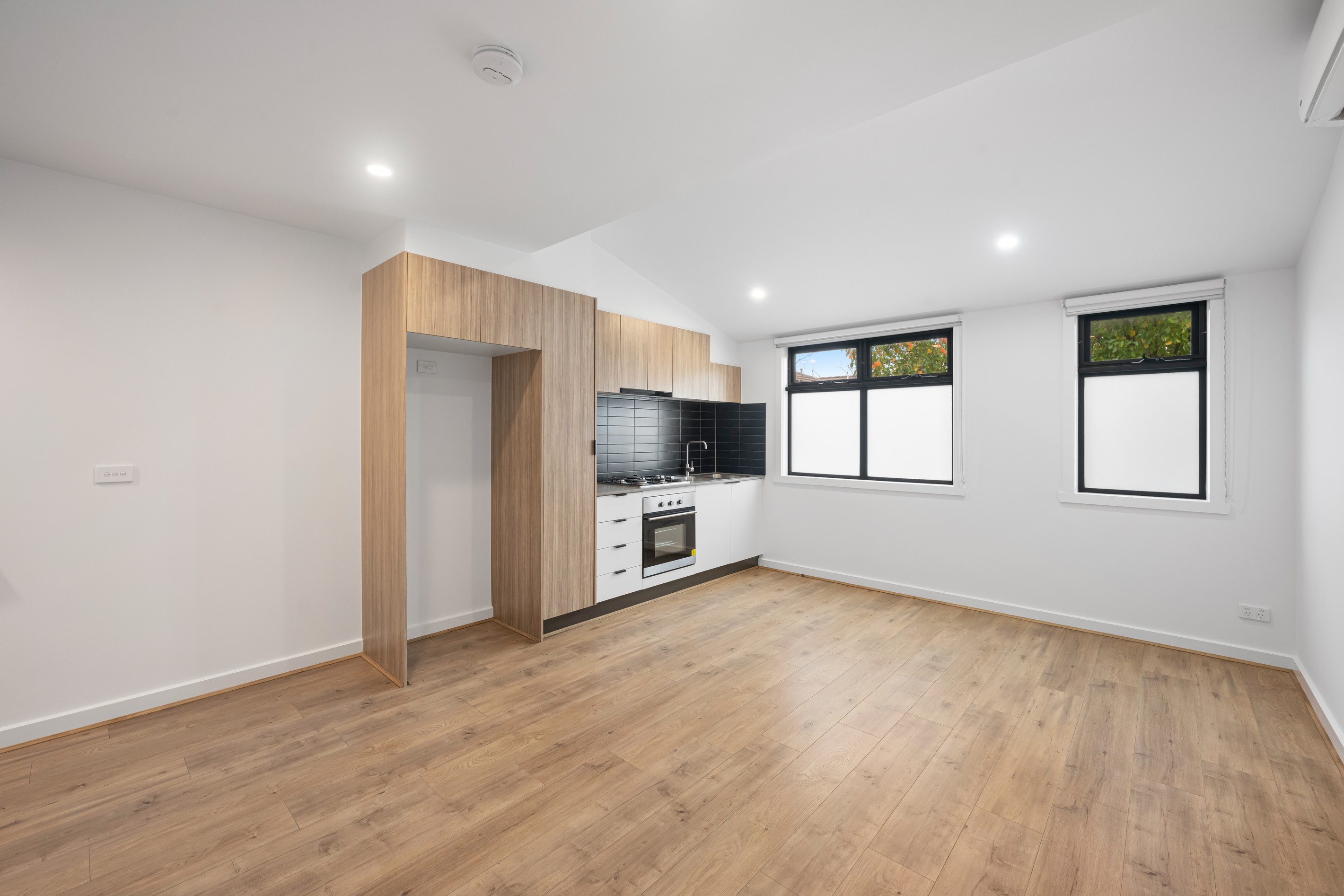 8/45 Edwardes Street, Reservoir, VIC 3073
