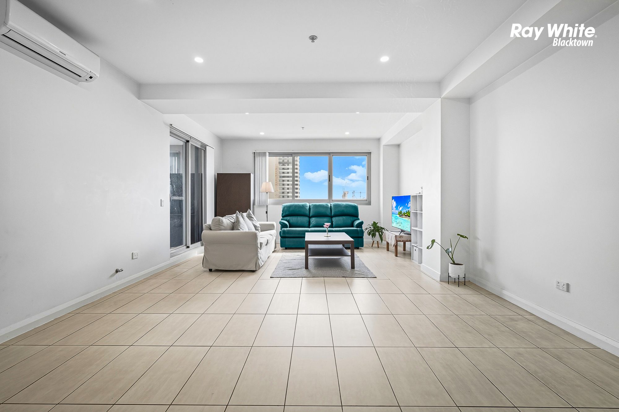 302/5 Second Avenue, Blacktown, NSW 2148