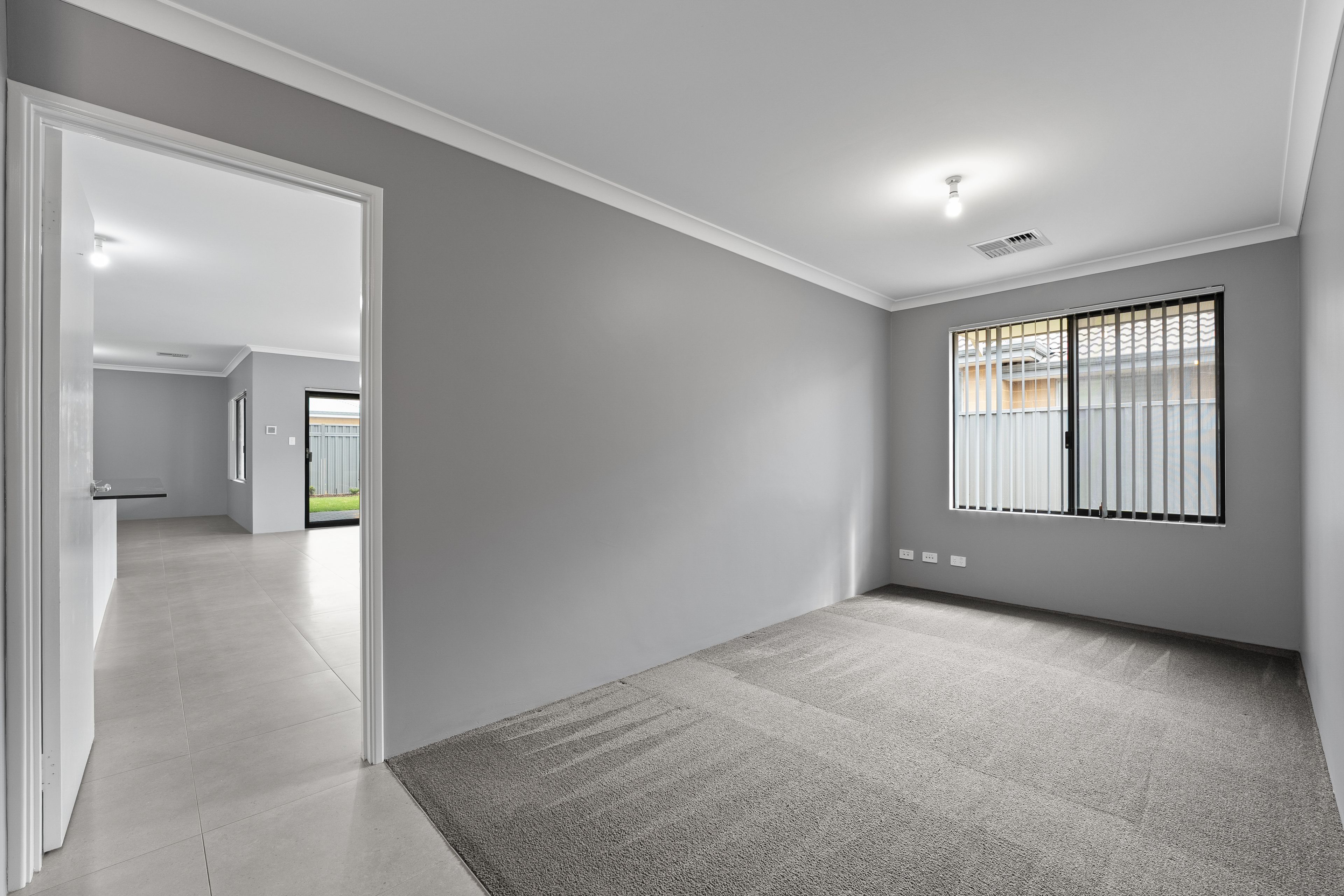 30 Lochern Road — photo 7 of 30