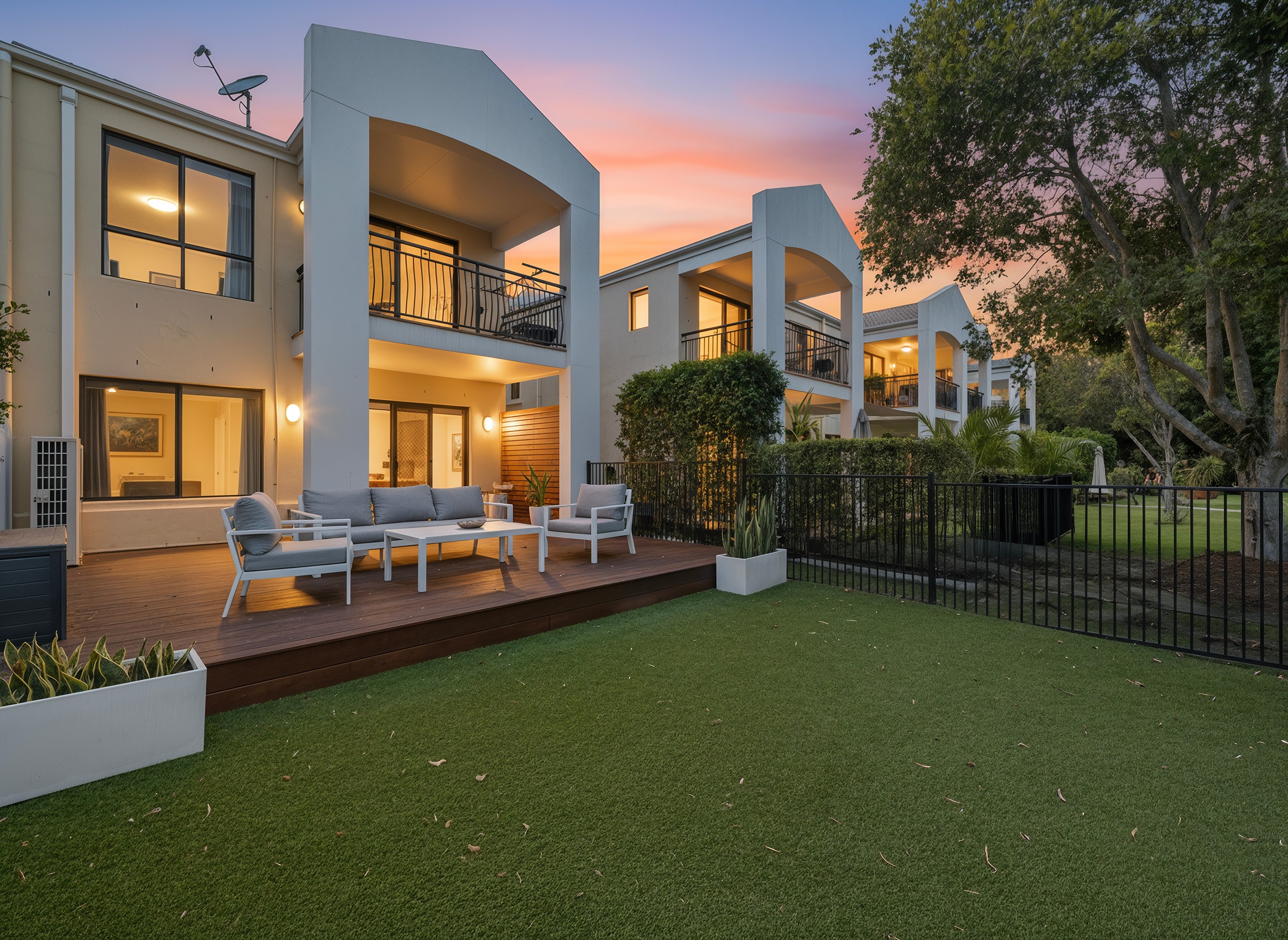 8858 Magnolia Drive East, Hope Island, QLD 4212