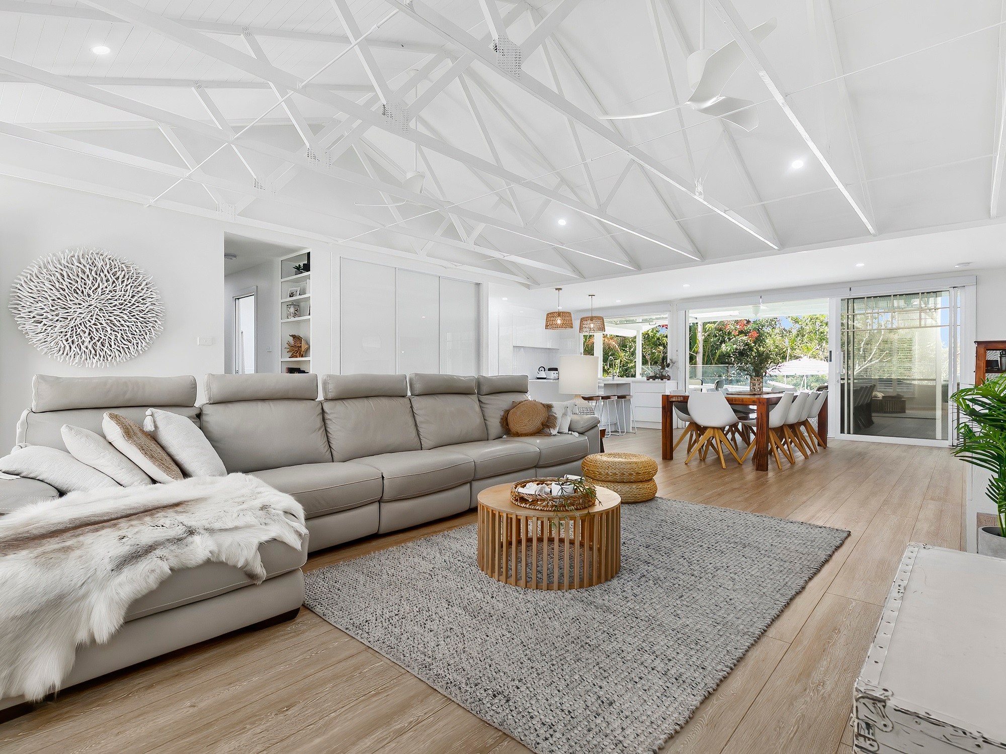 15 Tarina Street, Noosa Heads, QLD 4567