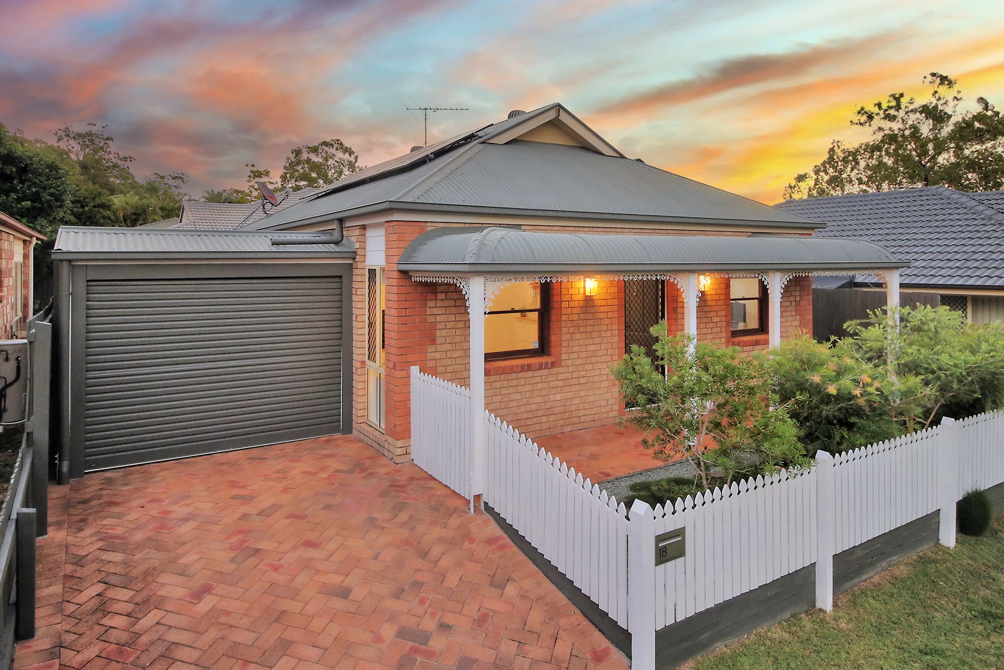 18 Hannam Crescent, Forest Lake, QLD 4078