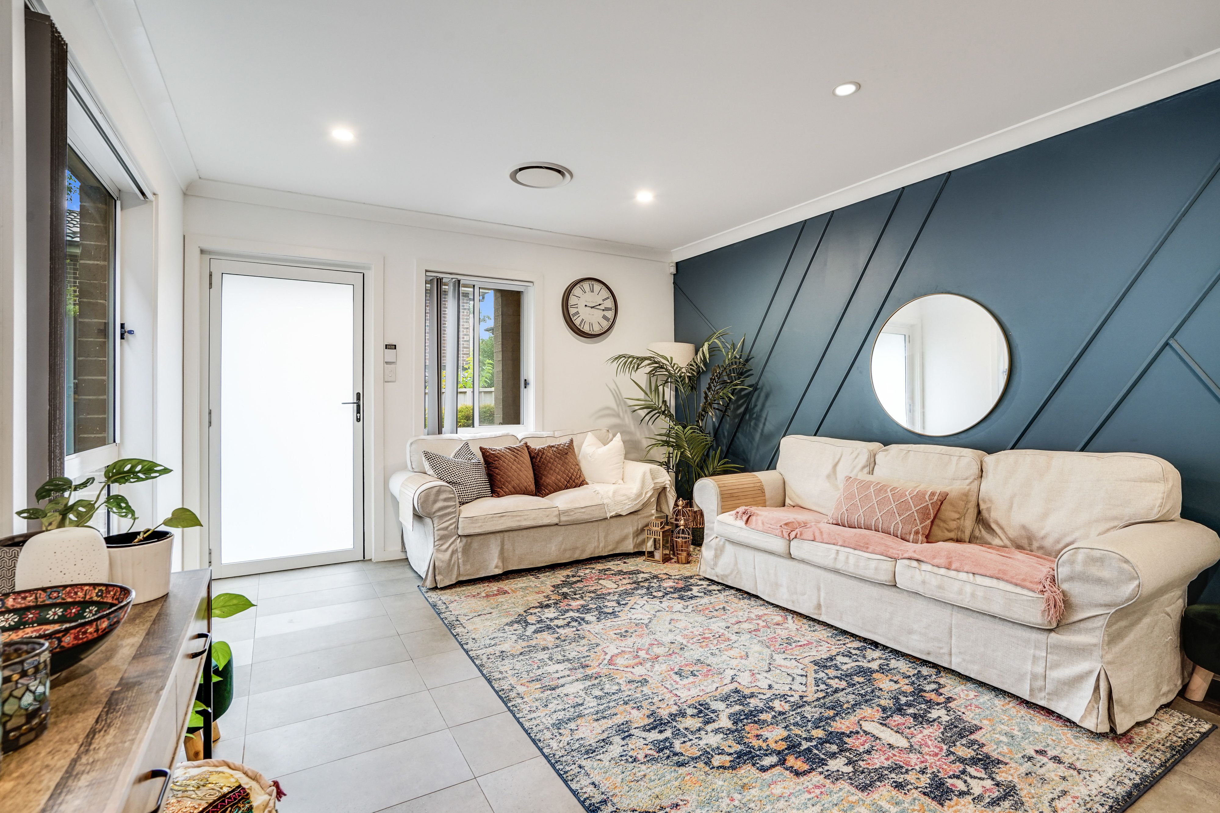 3/150 Adelaide Street — photo 5 of 12