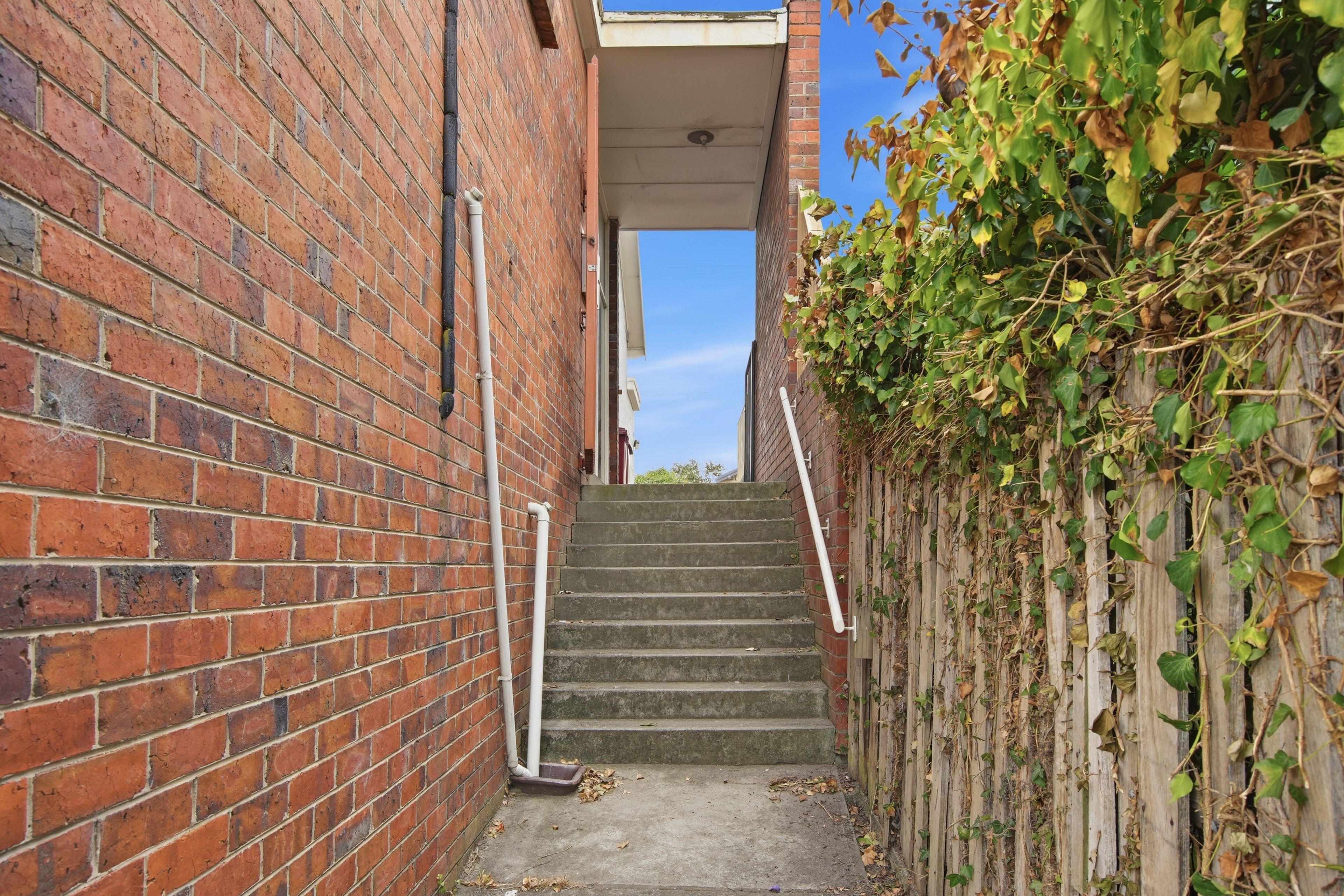 7 Button Street — photo 24 of 30
