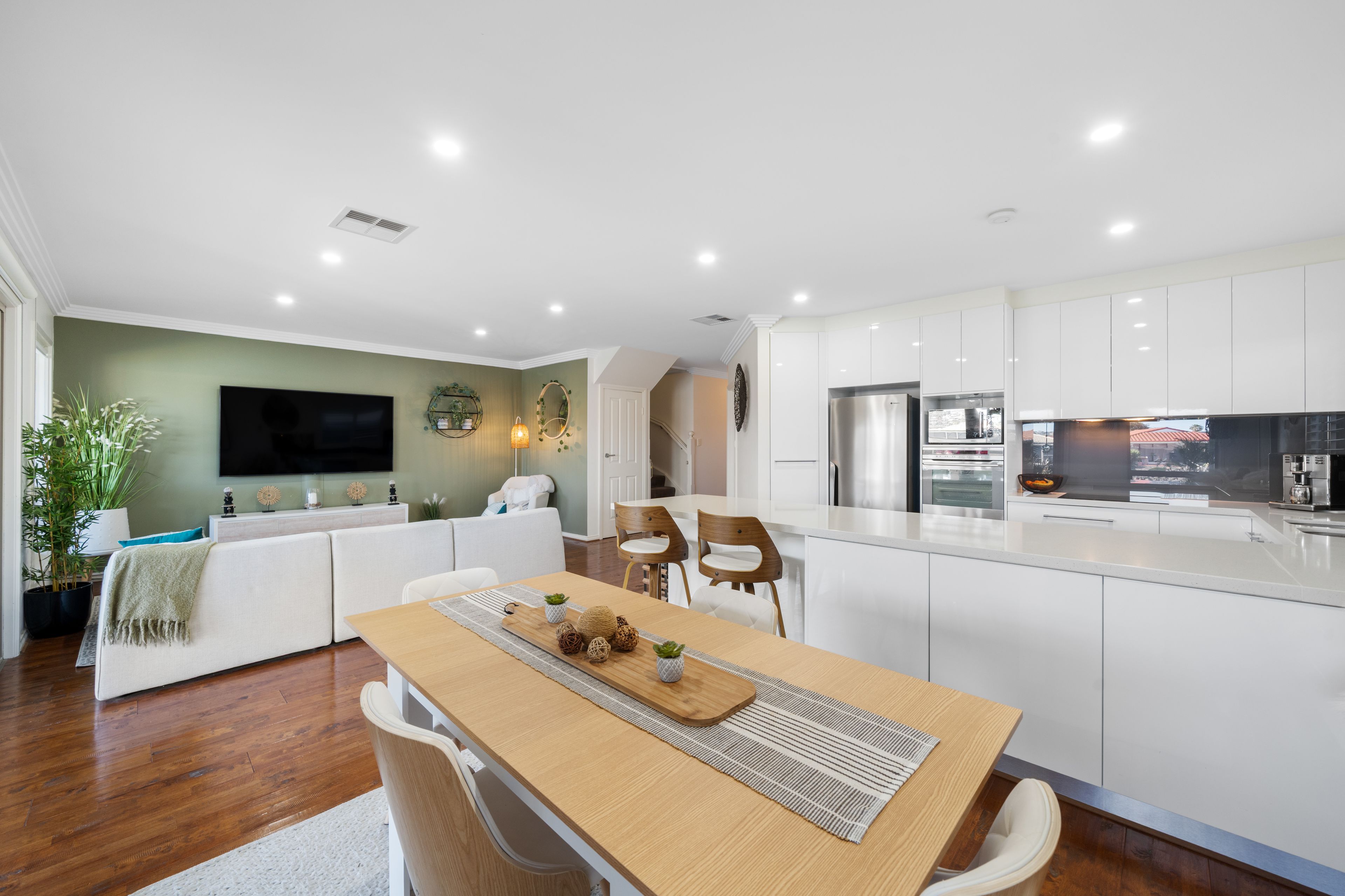 1/27 Clipper Court — photo 6 of 27