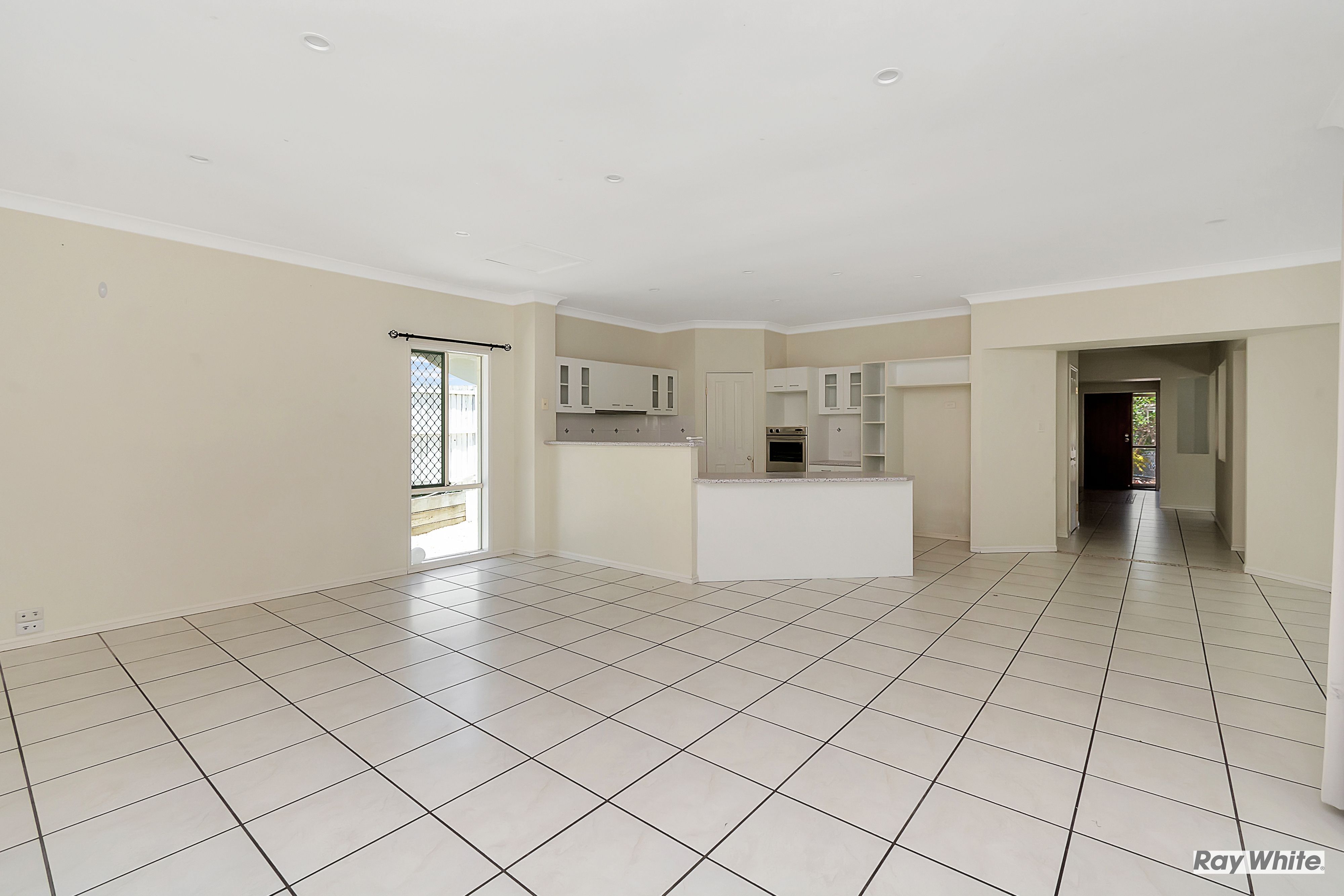 25 Catalina Circuit, Forest Lake, QLD 4078
