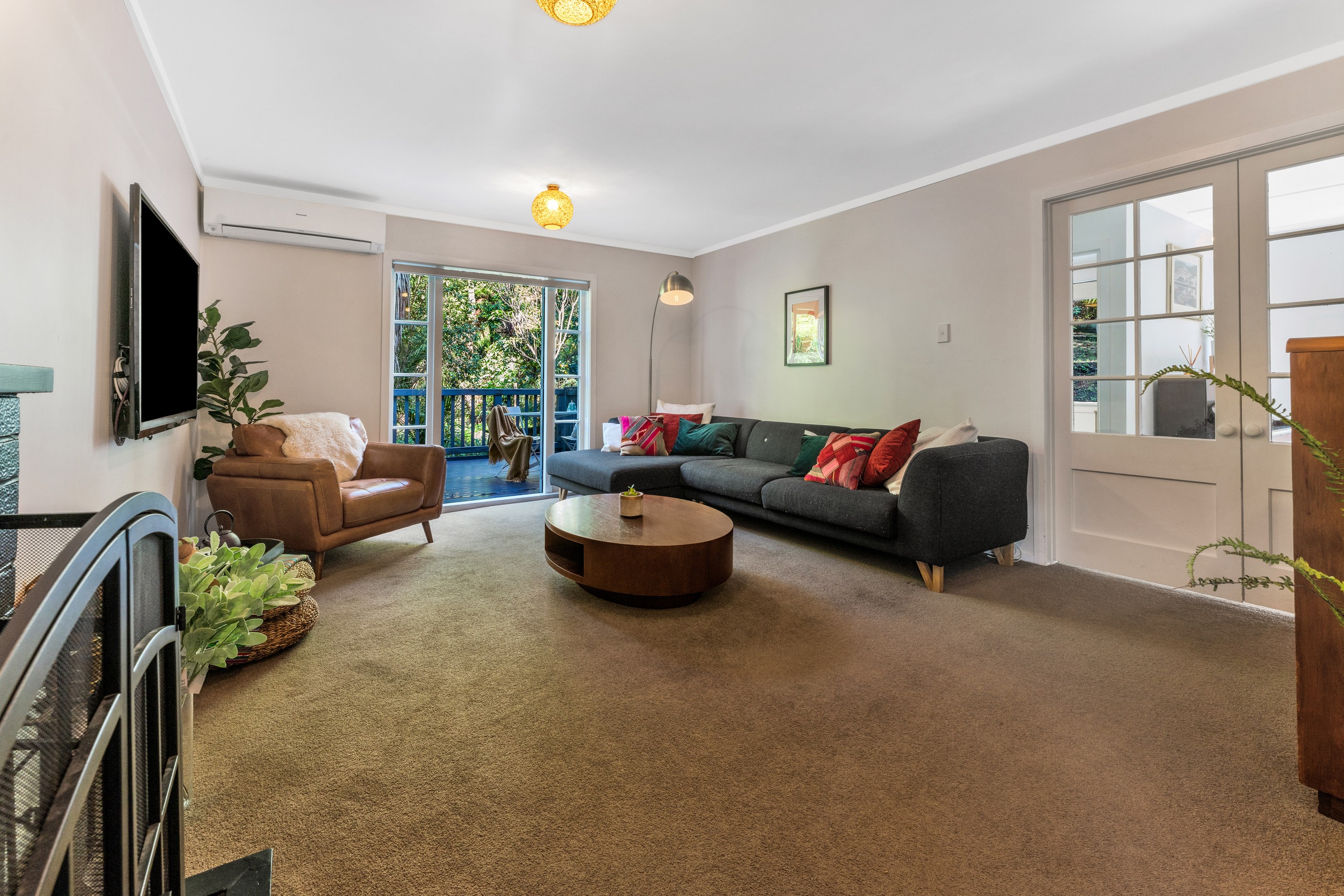 7 Sylvan Valley Avenue, Titirangi, Waitakere City