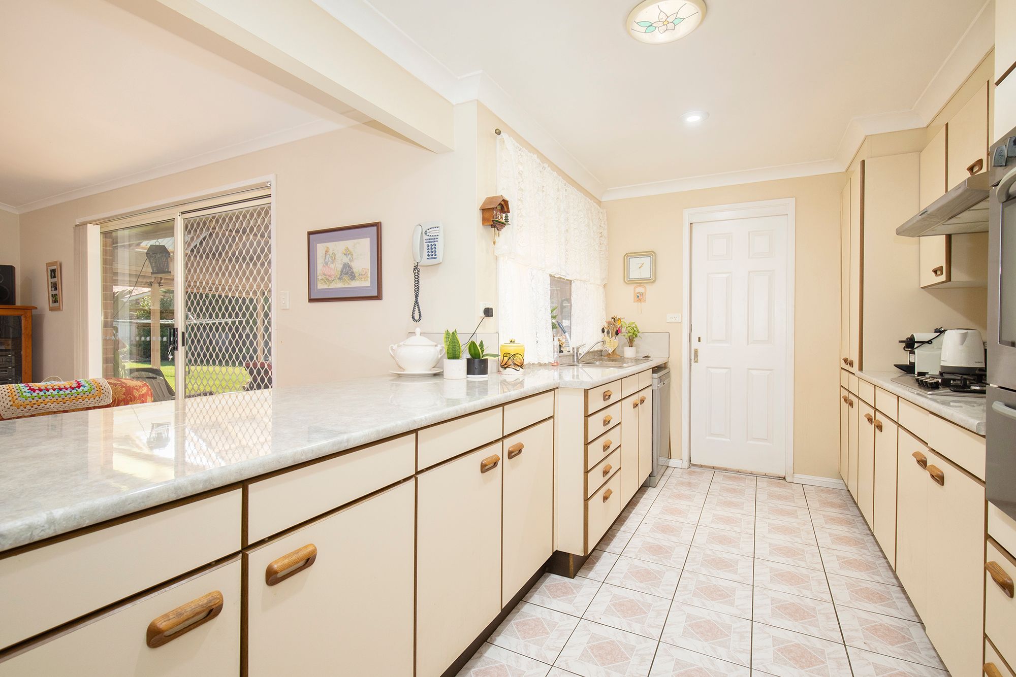 4 Patterdale Close, Lakelands, NSW 2282
