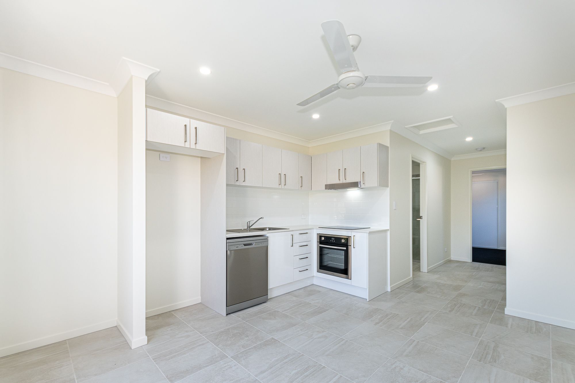 2/102 Regatta Circuit, Burpengary, QLD 4505