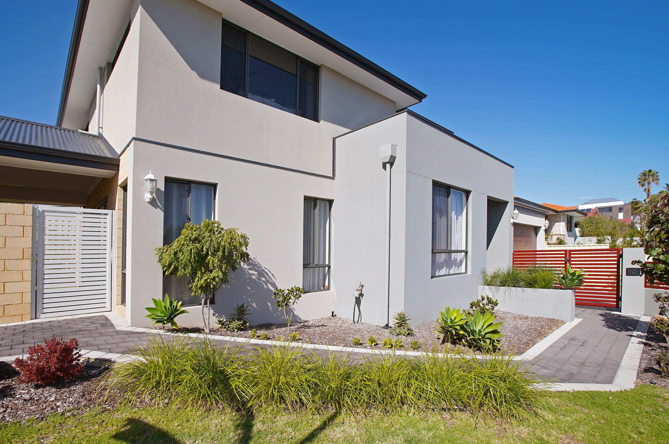 5 Pinewood Avenue, Kardinya, WA 6163
