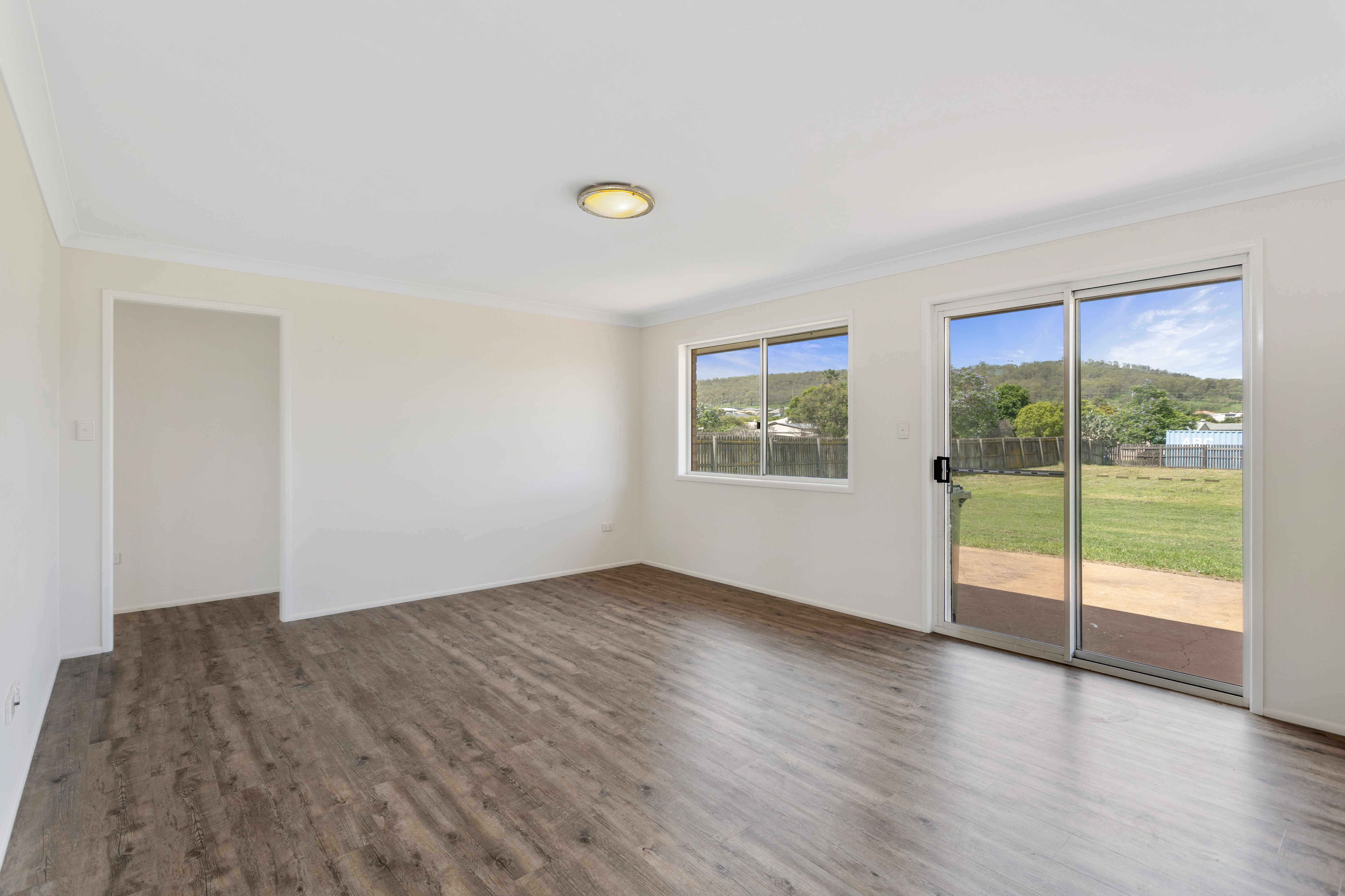 31 Belclaire Drive, Westbrook, QLD 4350