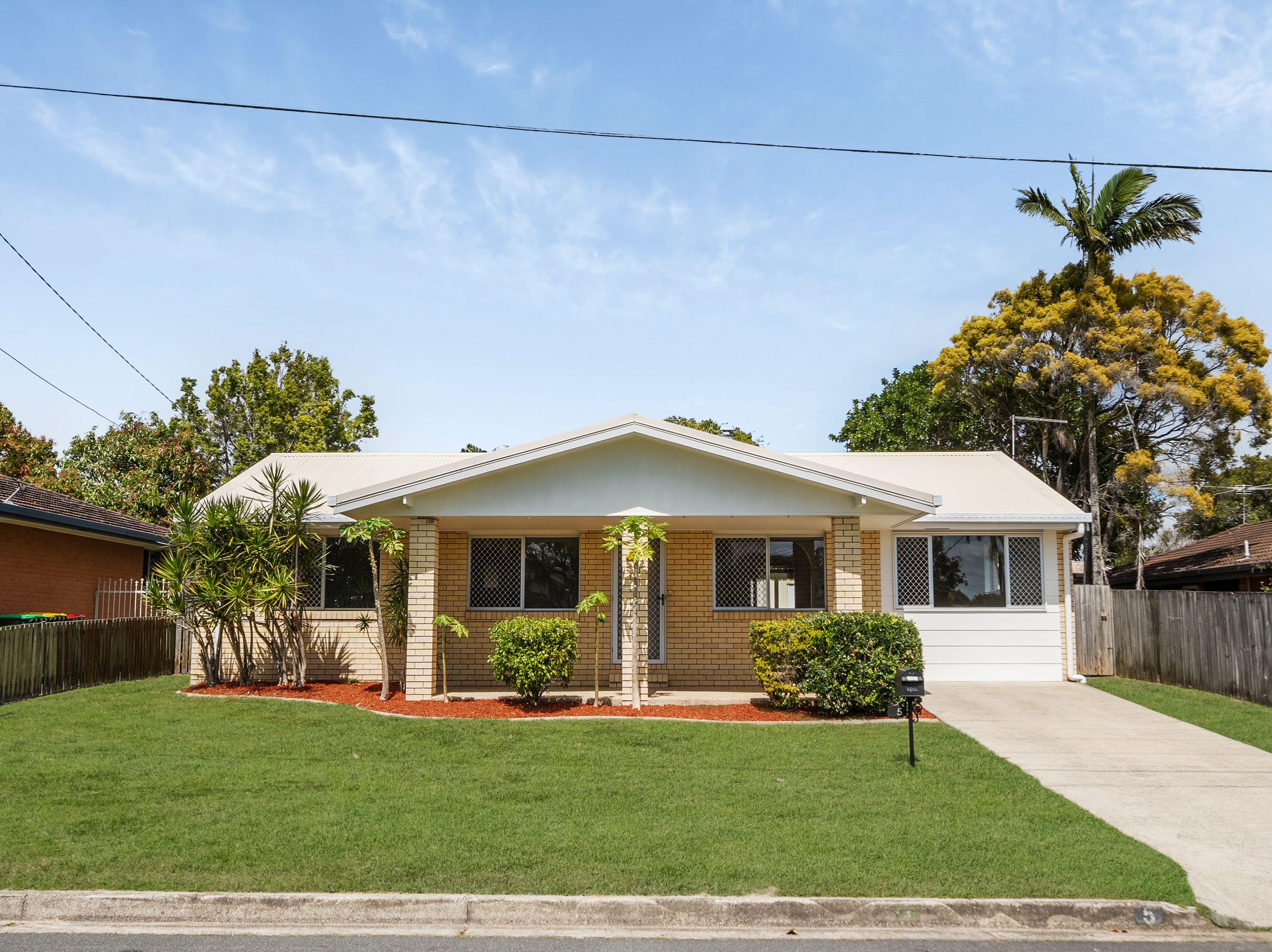 5 Napier Street — photo from Ray White Redcliffe
