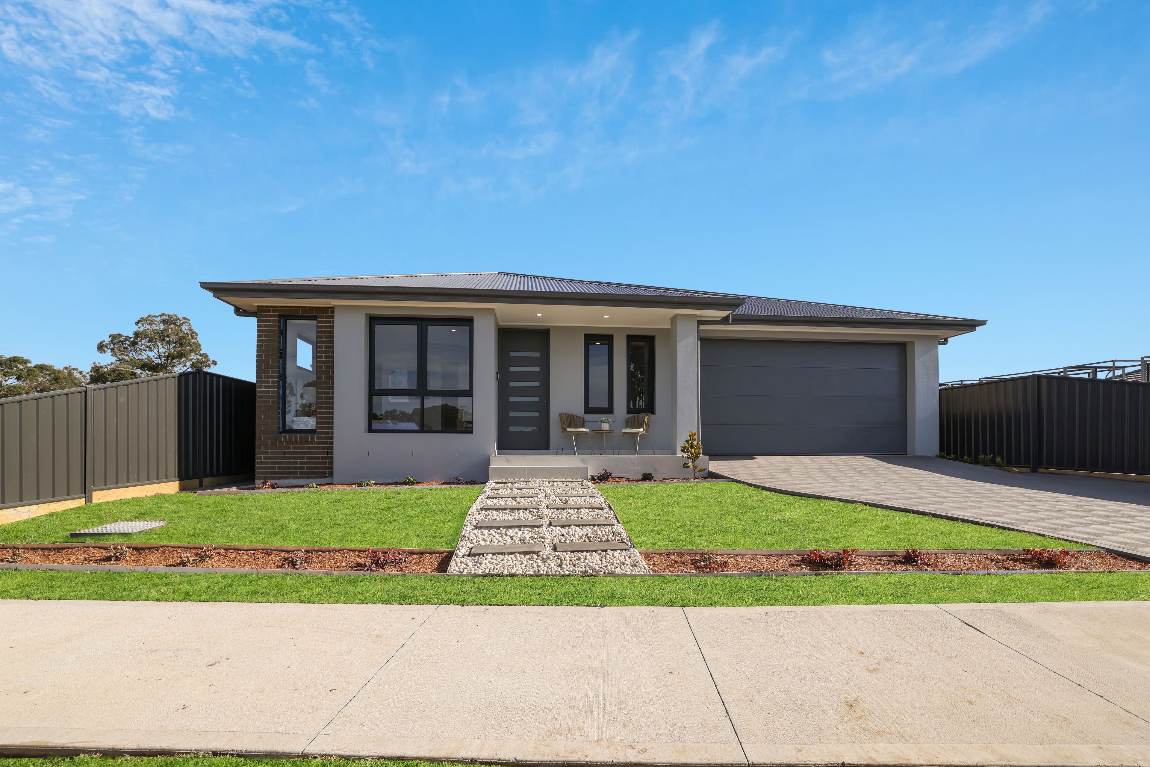 18 Dennis Street, Thirlmere, NSW 2572