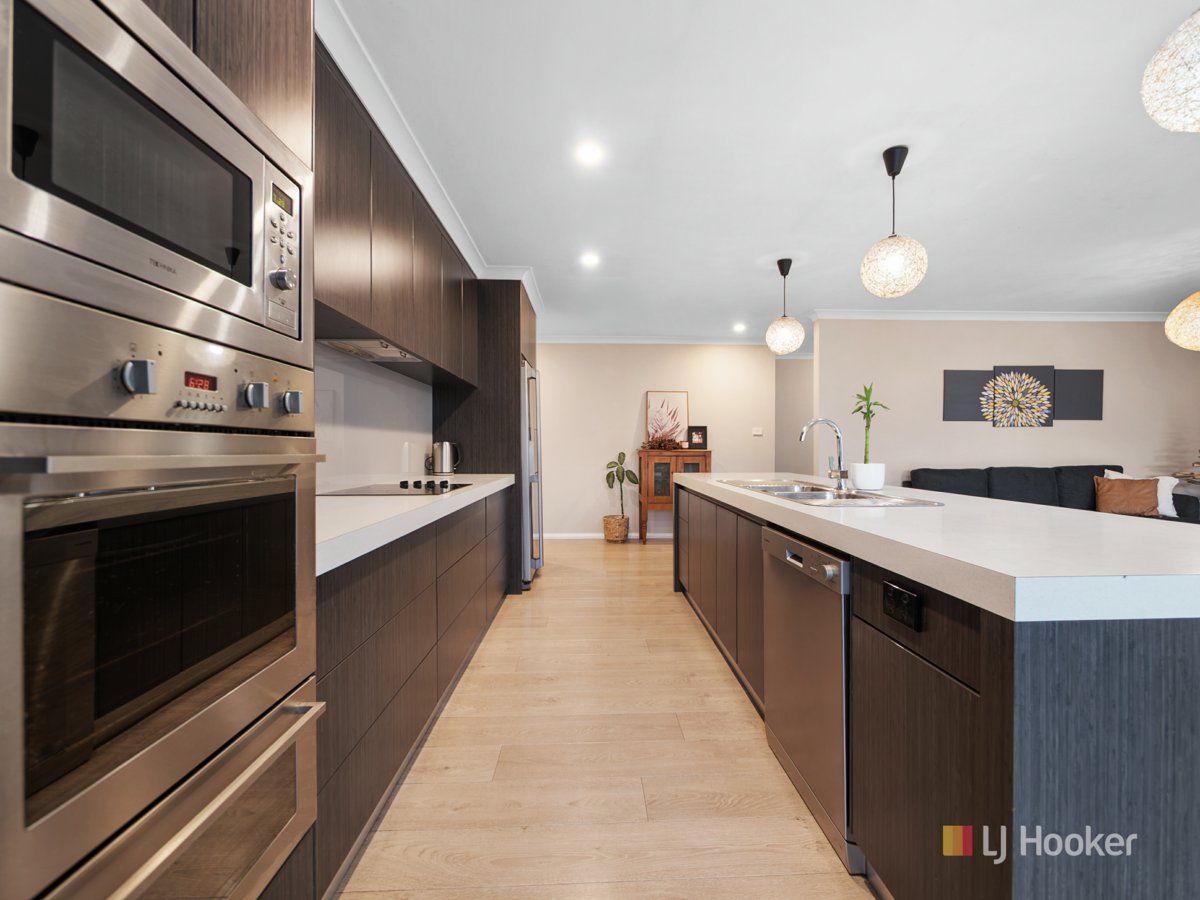 27 Katelyn Drive — photo 14 of 30