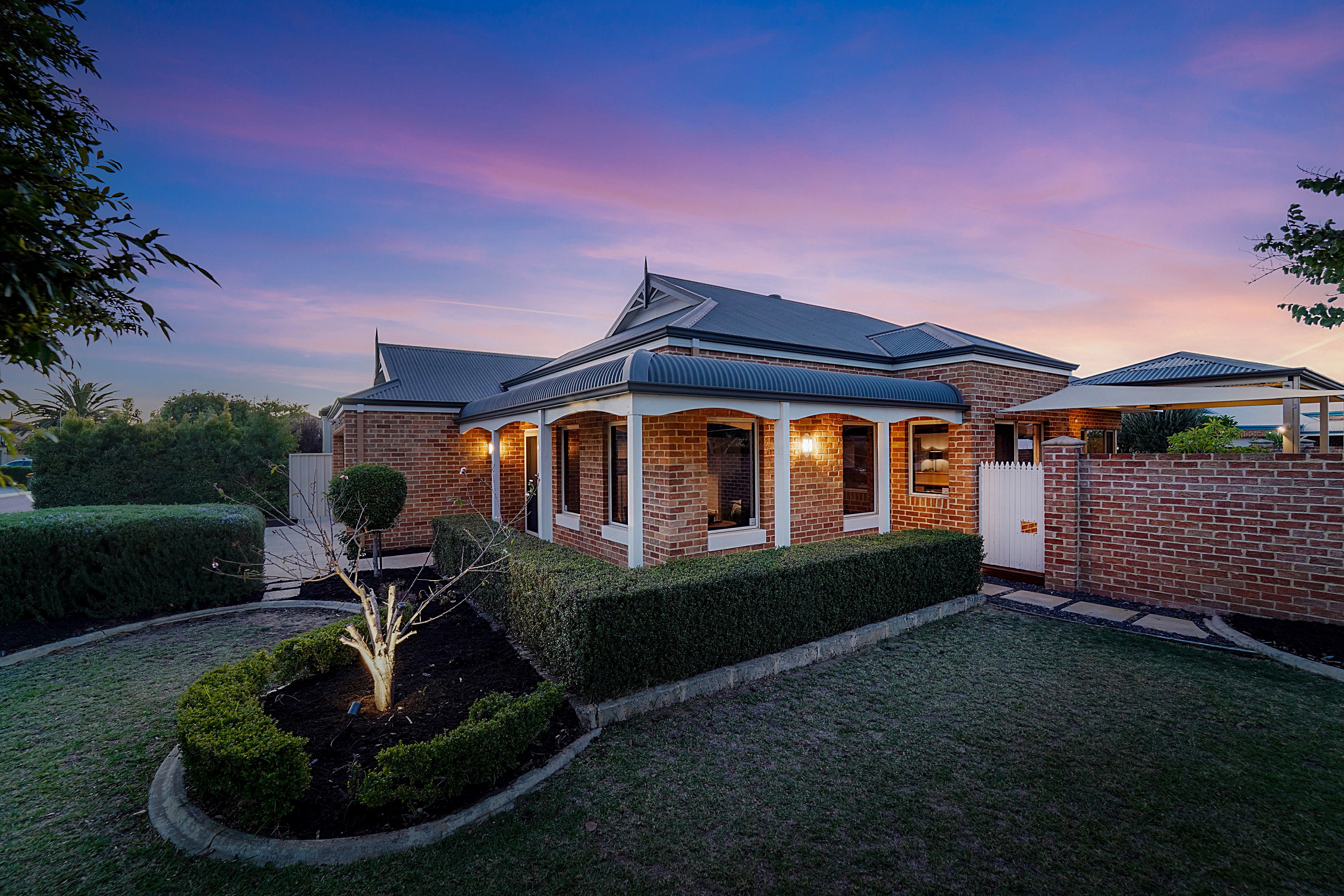 7 Heliconia Turn, Stirling, WA 6021