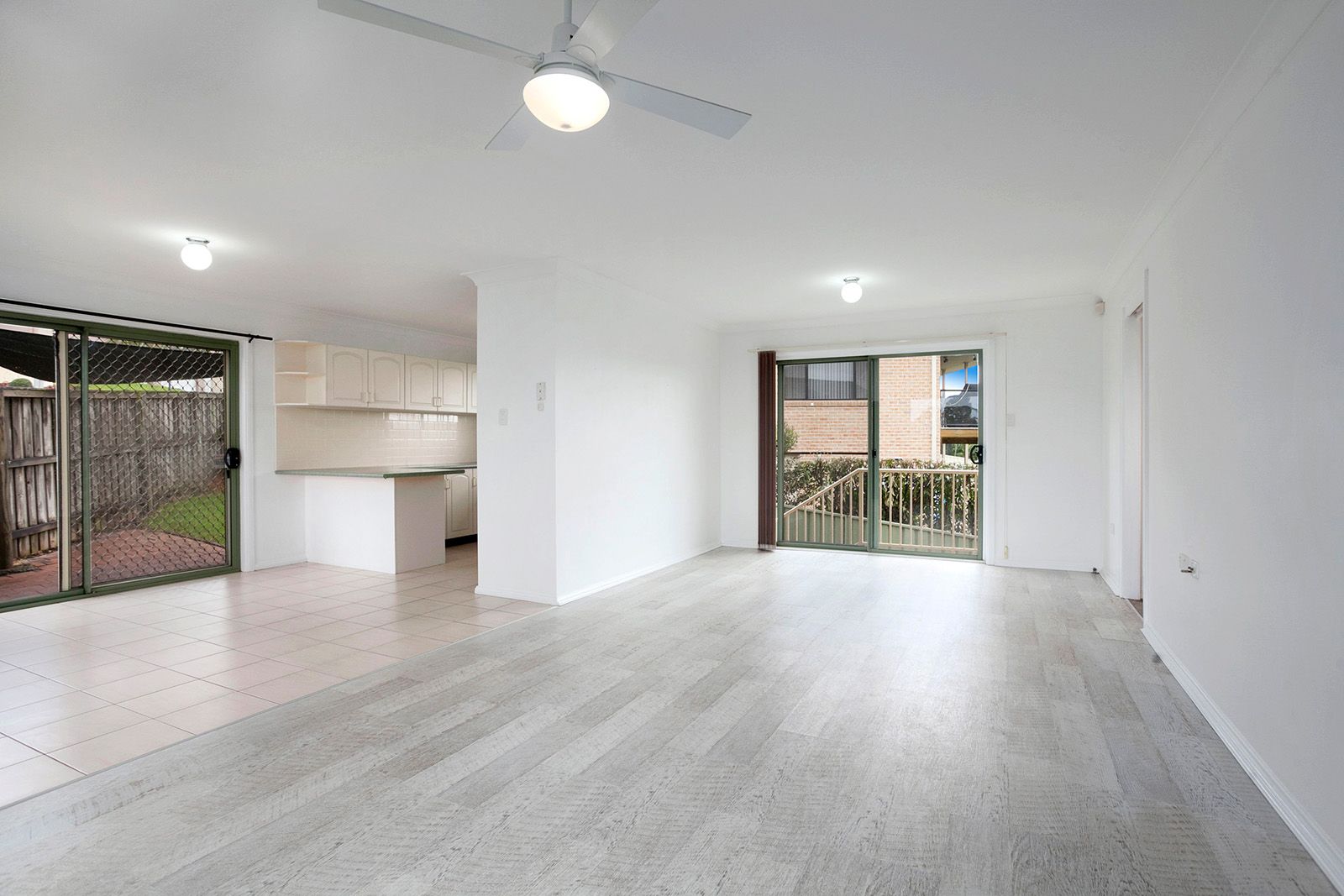 30 Eucumbene Avenue, Flinders NSW 2529