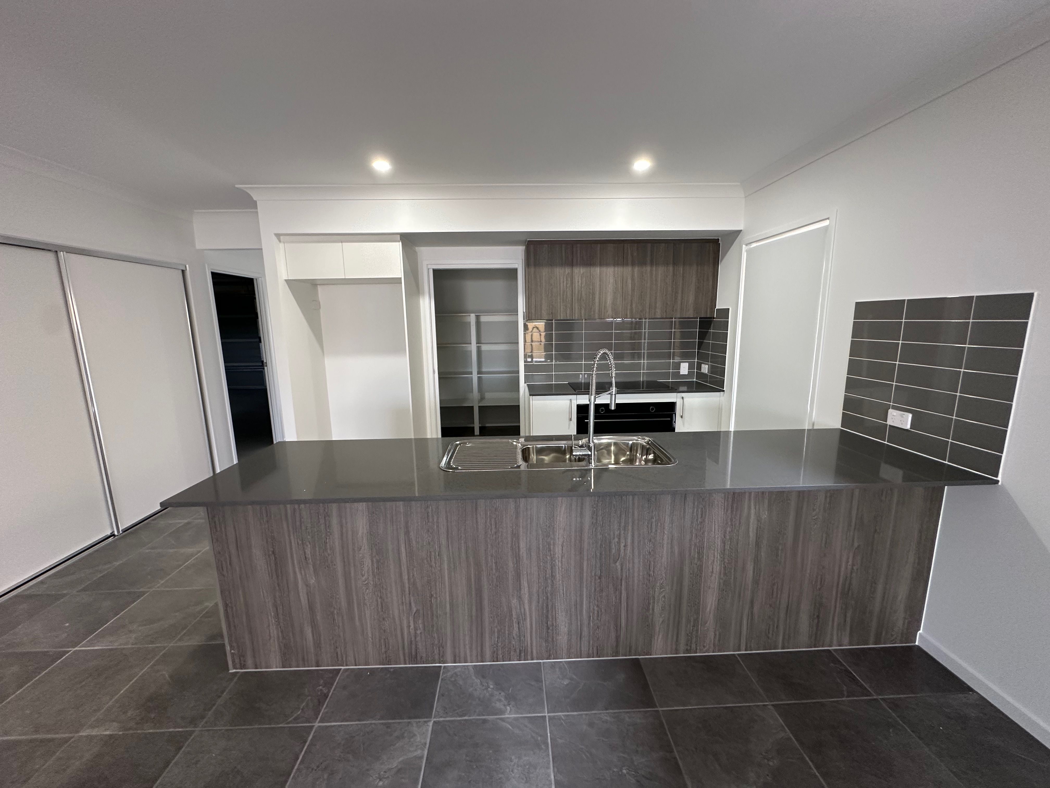 16 Khaki Avenue, Logan Reserve, QLD 4133