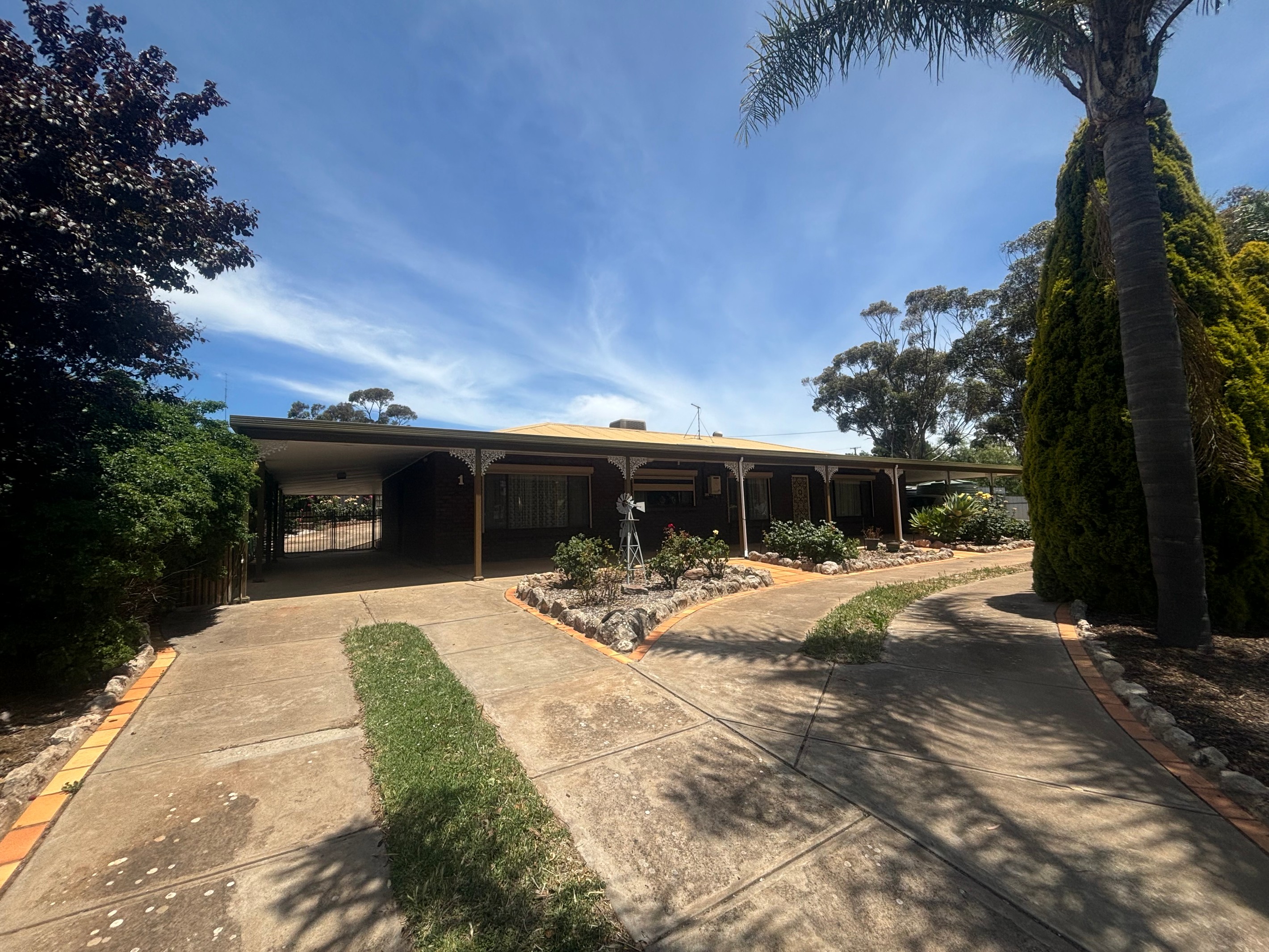 1 James Street East, Truro, SA 5356