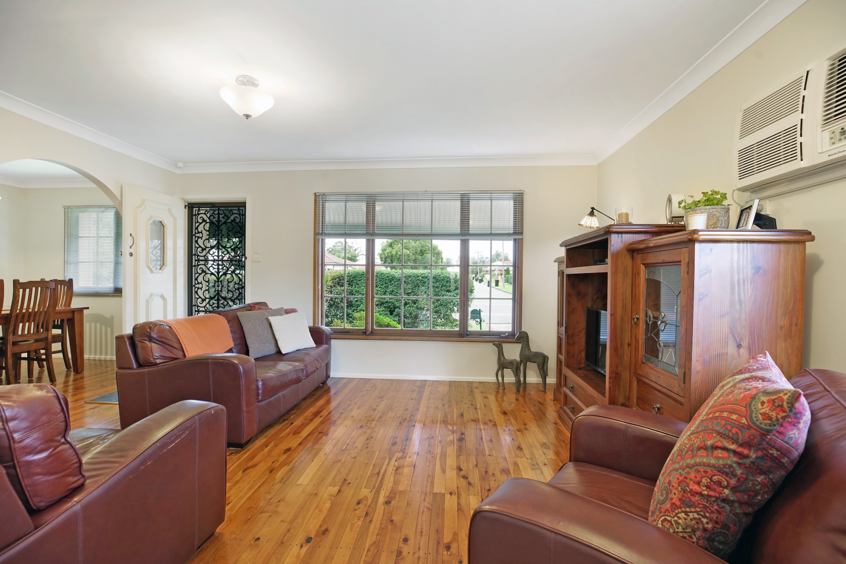 39 Eton Road, Cambridge Park, NSW 2747
