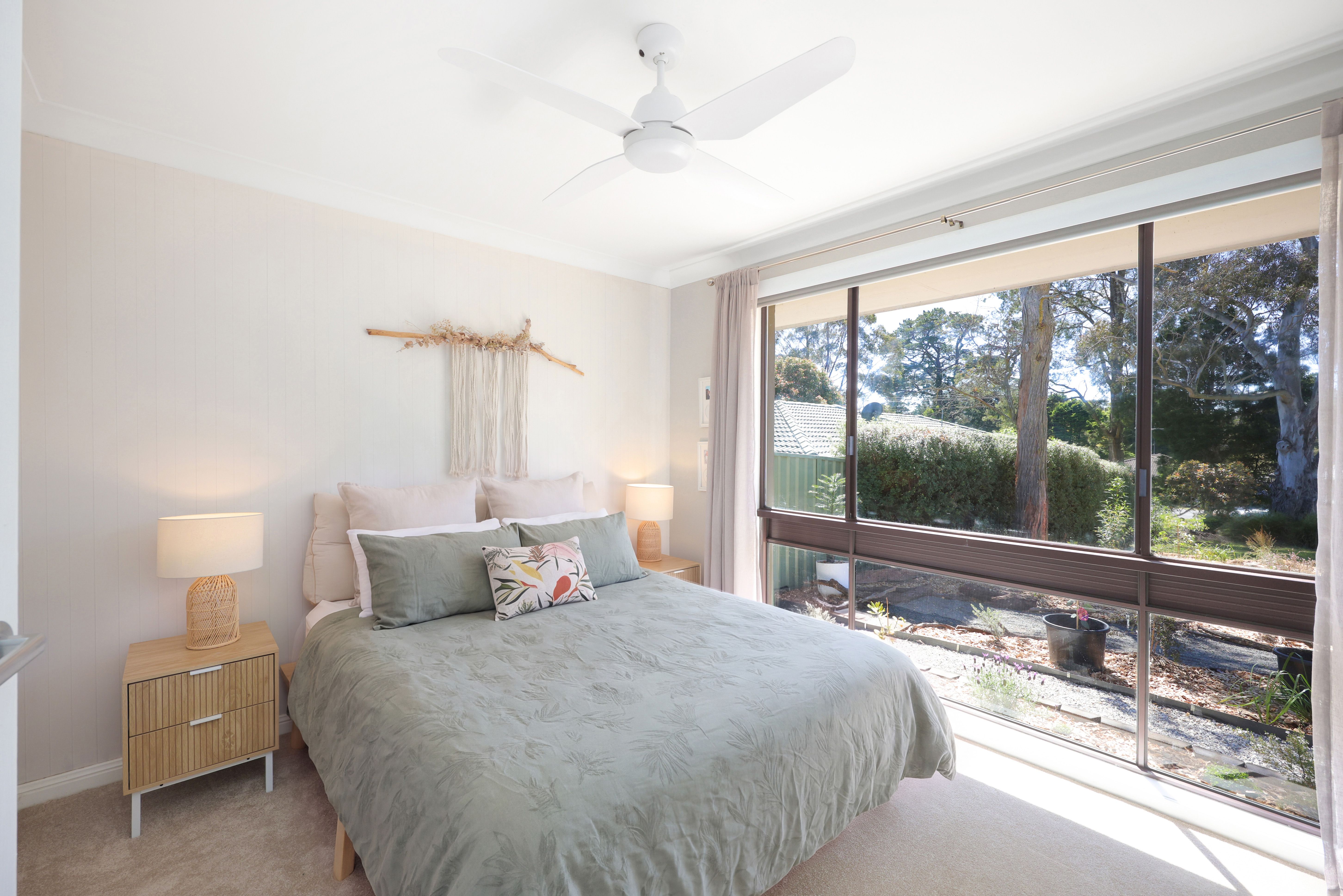24 Banksia Street — photo 7 of 12