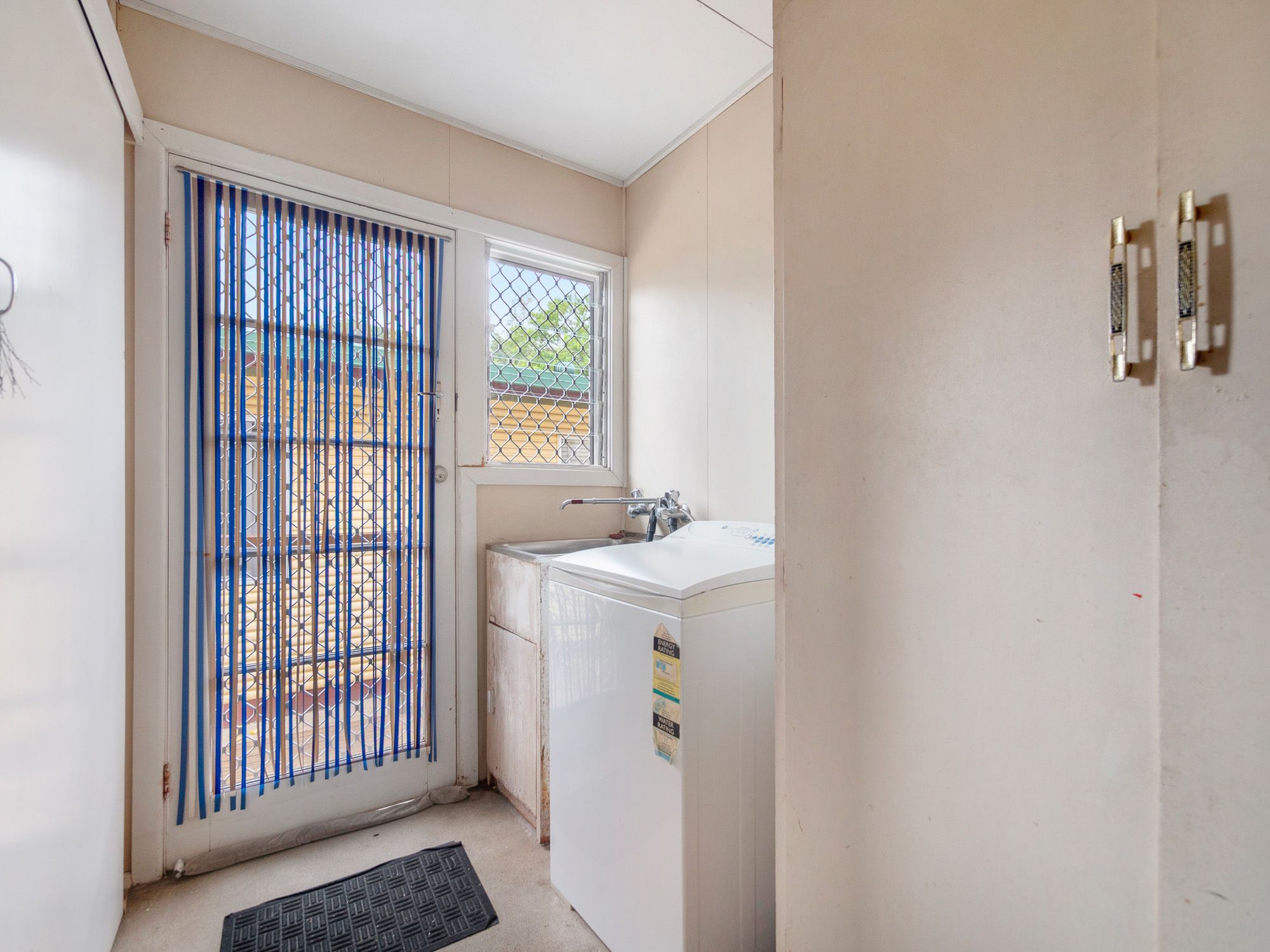 24 Hunter Street — photo 12 of 16