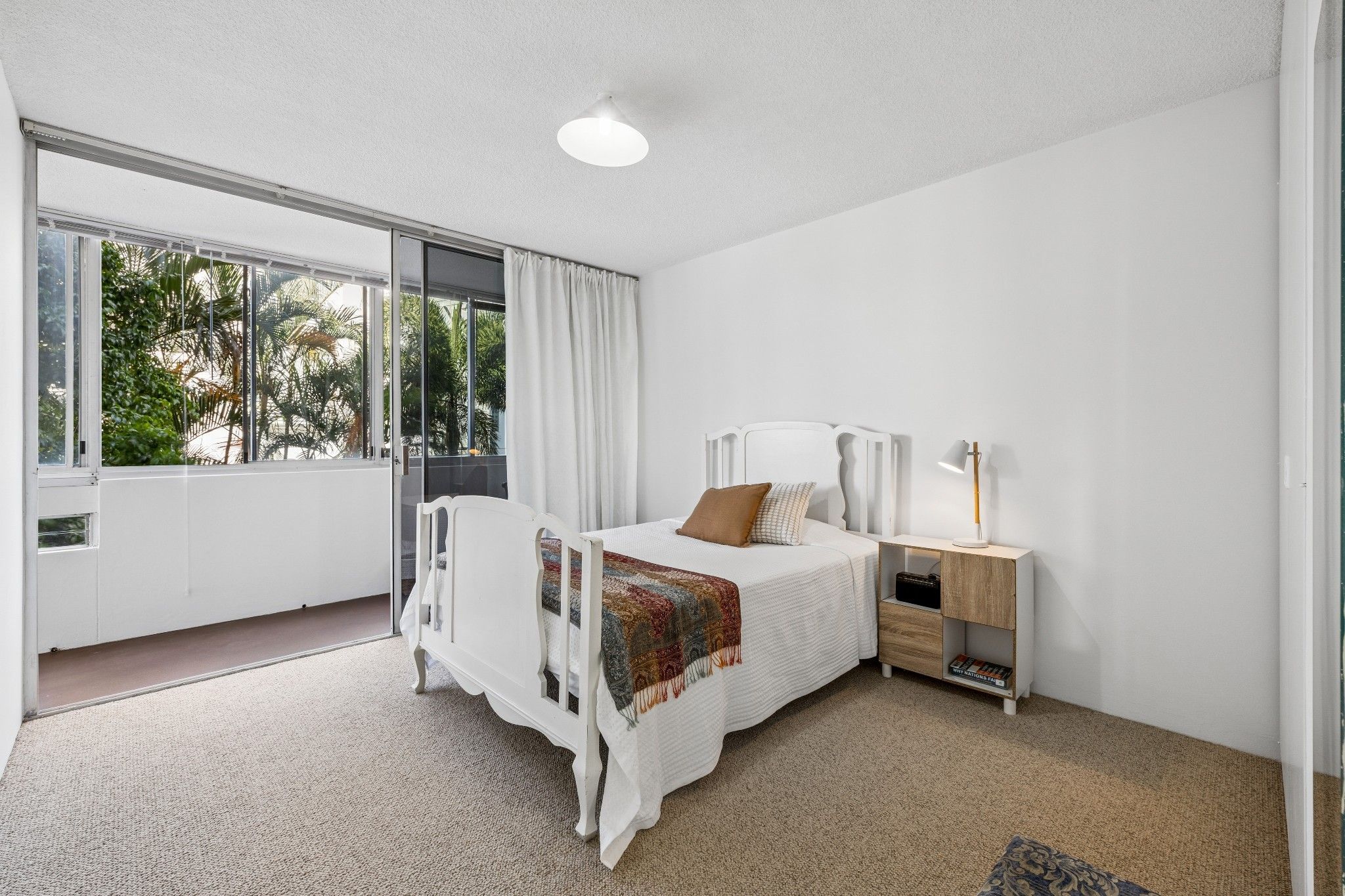 8/128 Oxlade Drive — photo 7 of 16