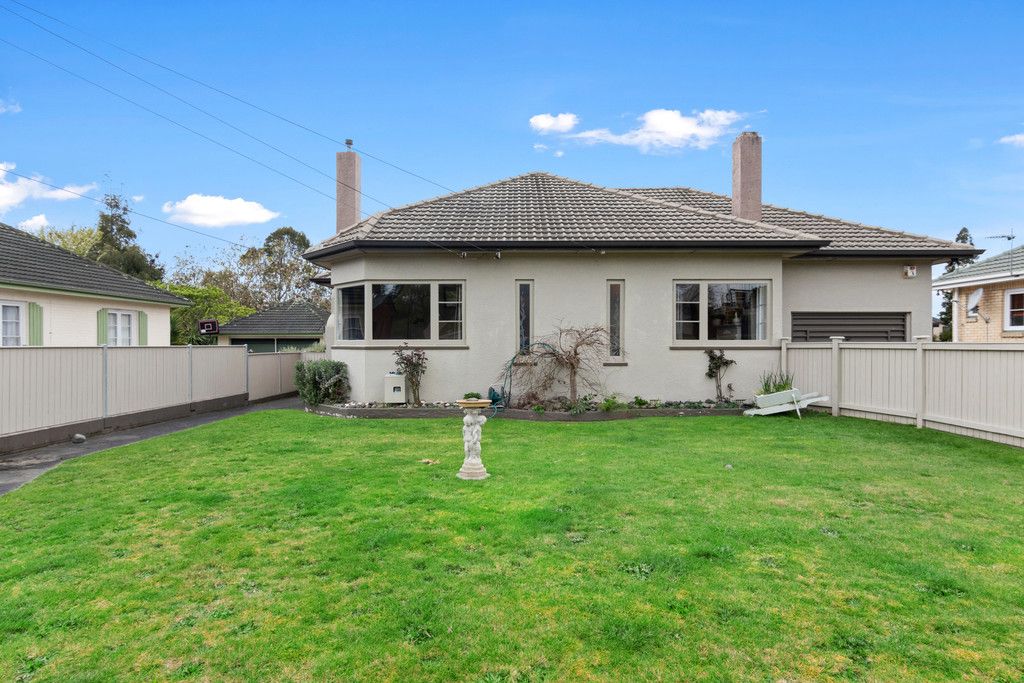 14 Macdiarmid Road, Beerescourt, Hamilton City