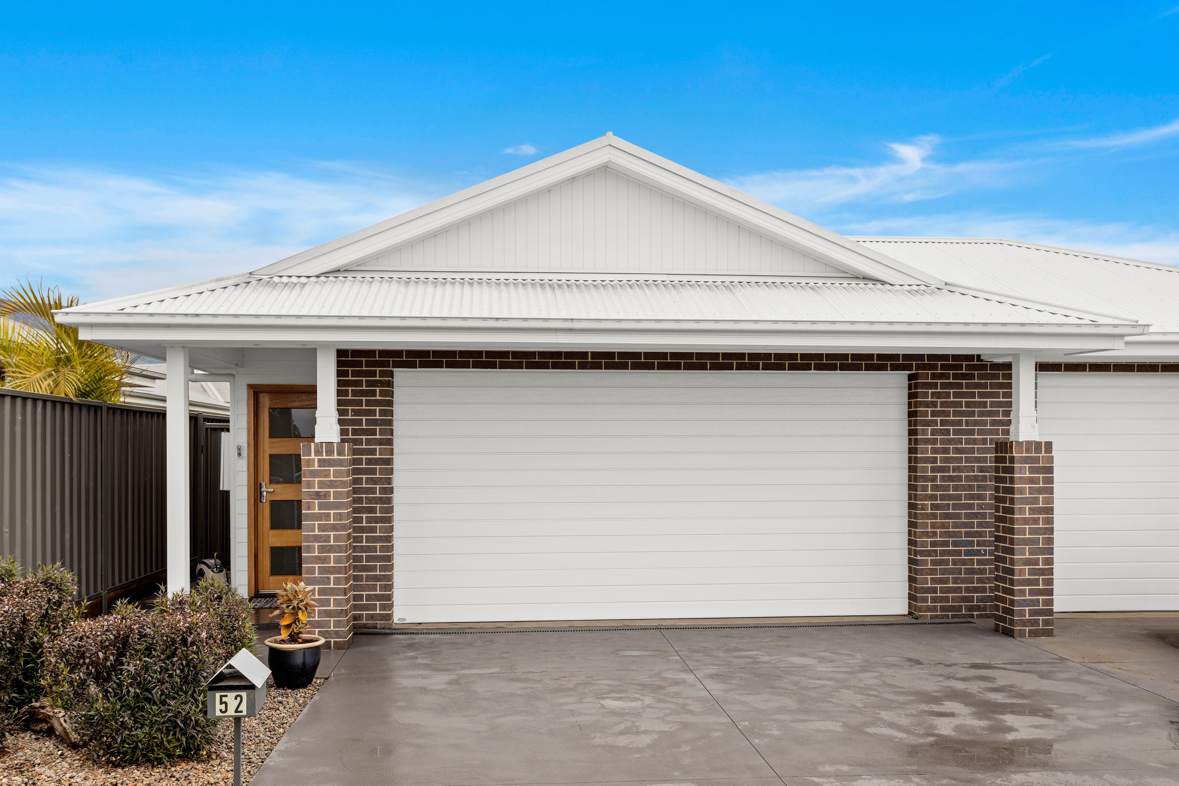 52 Yellow Rock Road, Tullimbar NSW 2527