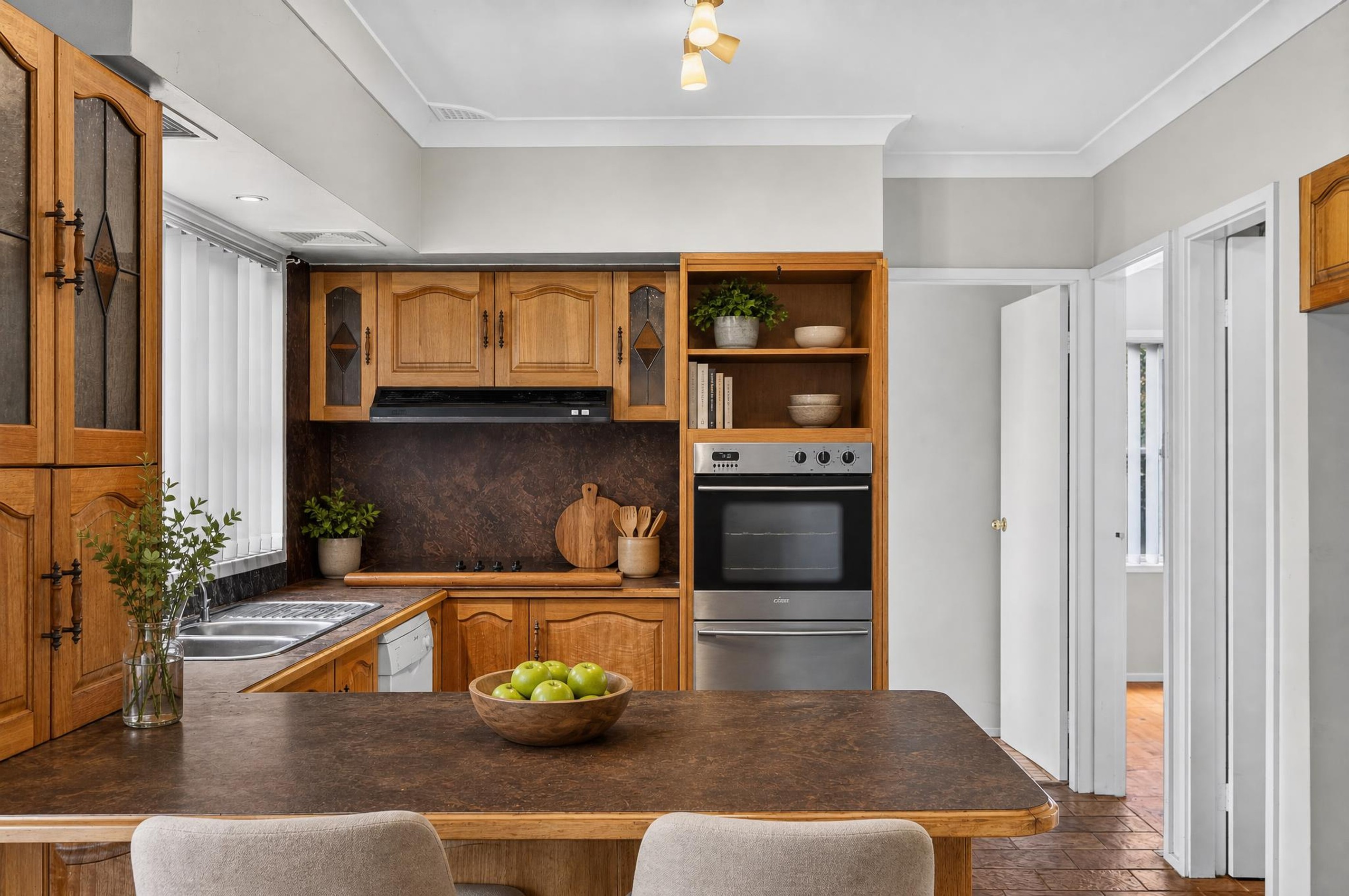 21 Bensbach Road, Glenfield, NSW 2167