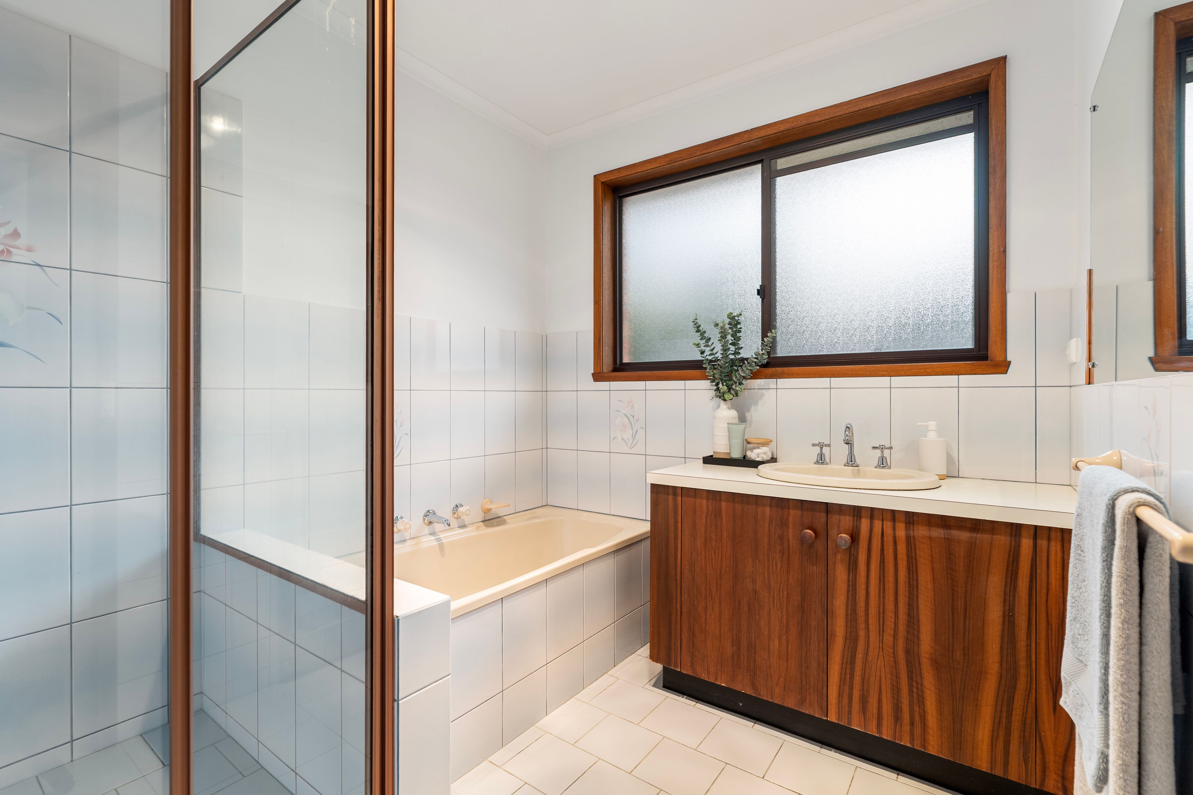 27 Mcfarland Road — photo 13 of 17