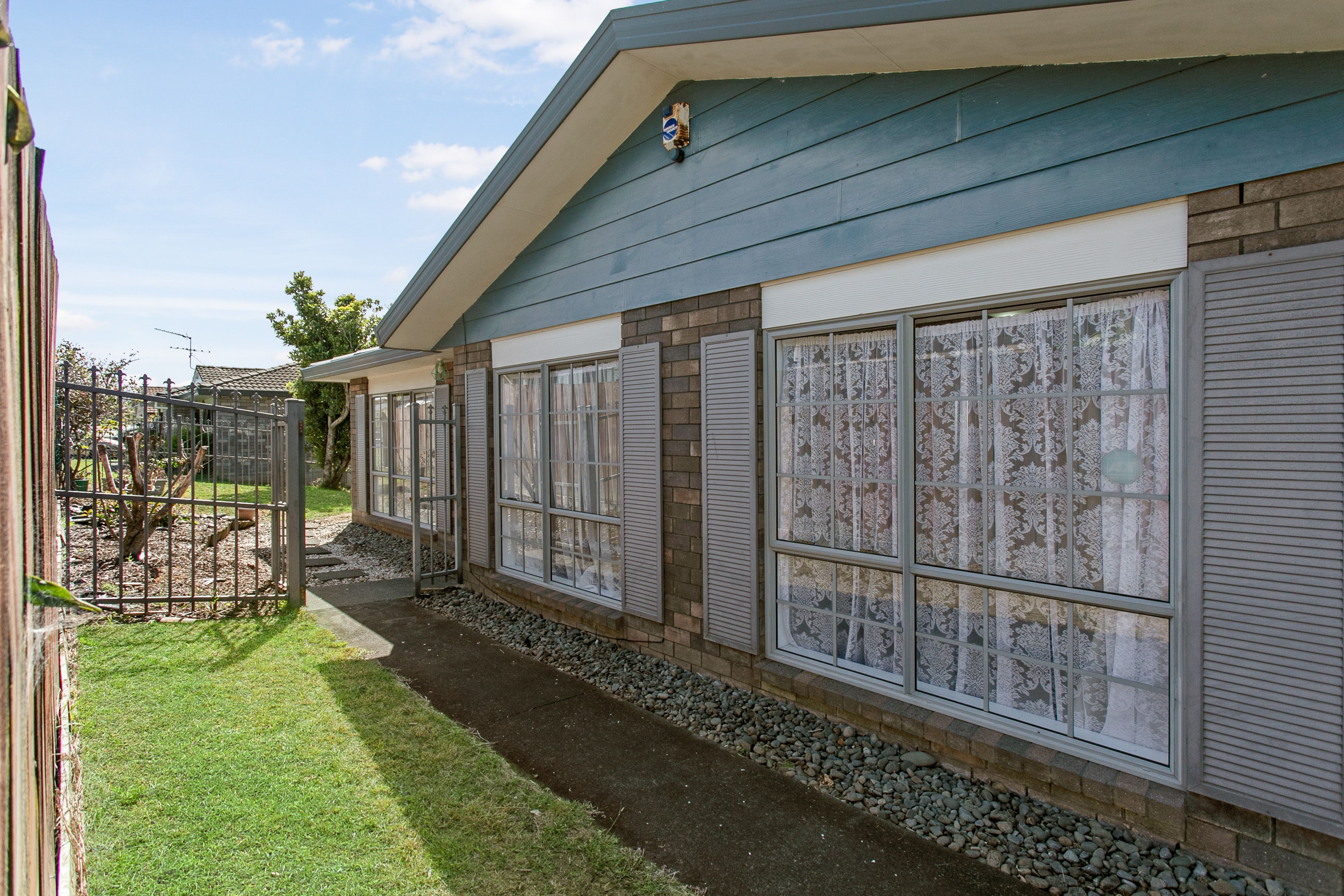 2/15 Eulogy Place, Randwick Park, Manukau City