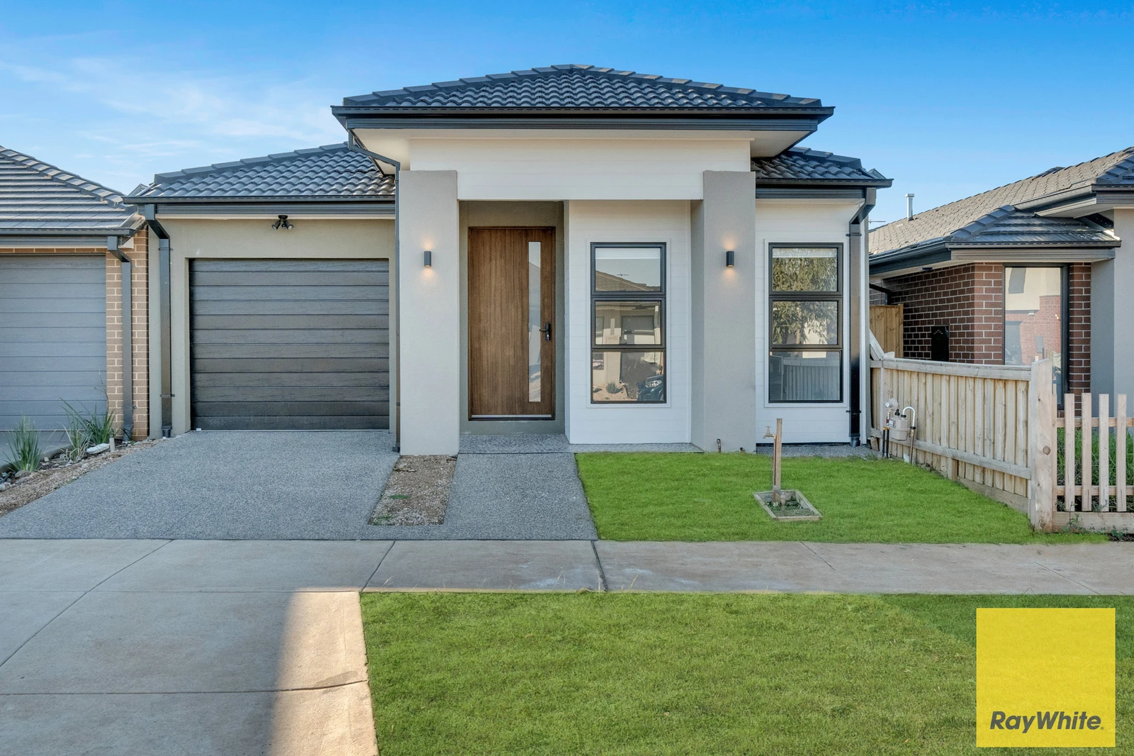 17 Kerala Street, Rockbank, VIC 3335