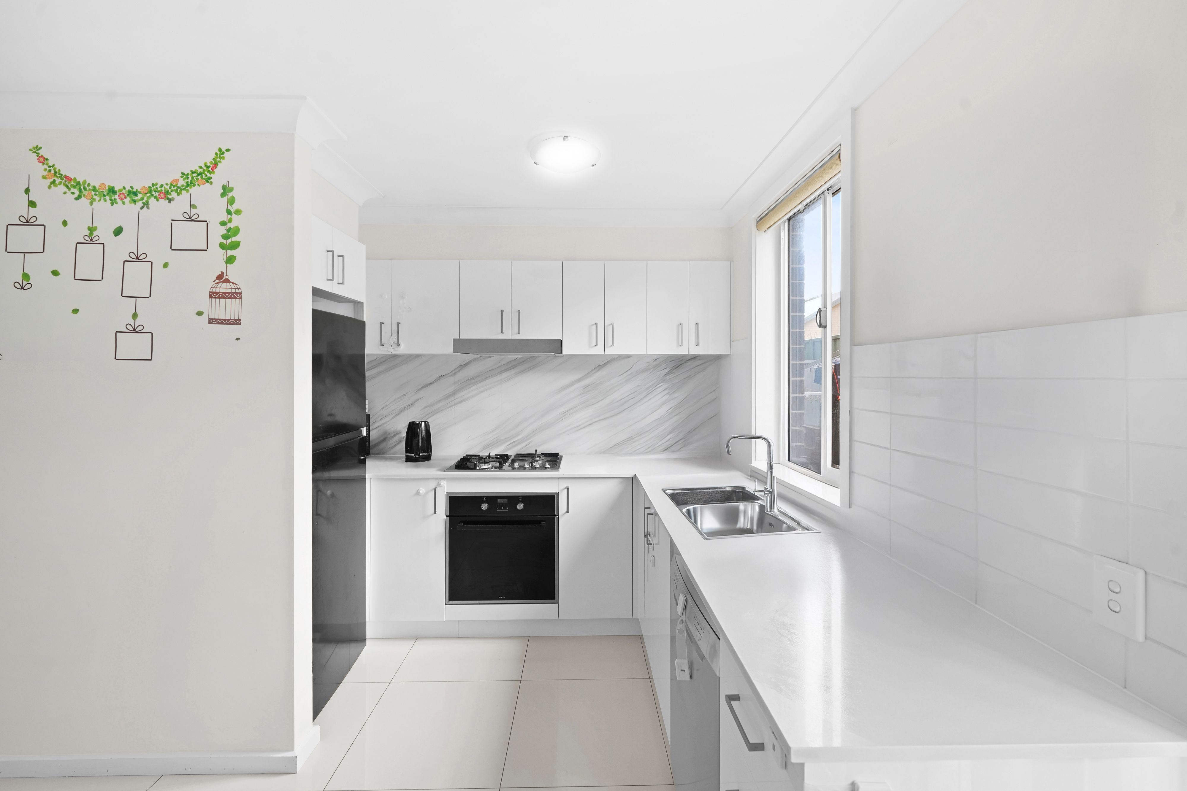 2/117 Canberra Street, Oxley Park, NSW 2760