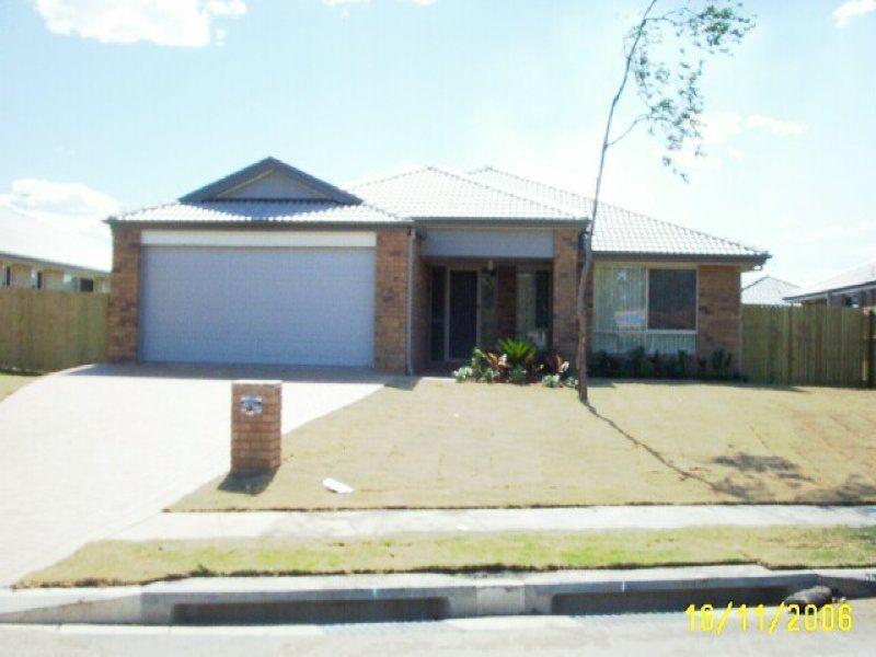 15 Dean Street, Bray Park, QLD 4500