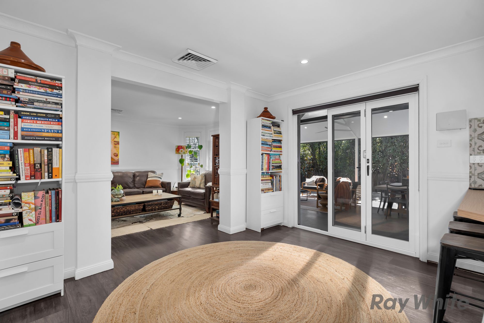13 Kyeema Street — photo 6 of 19