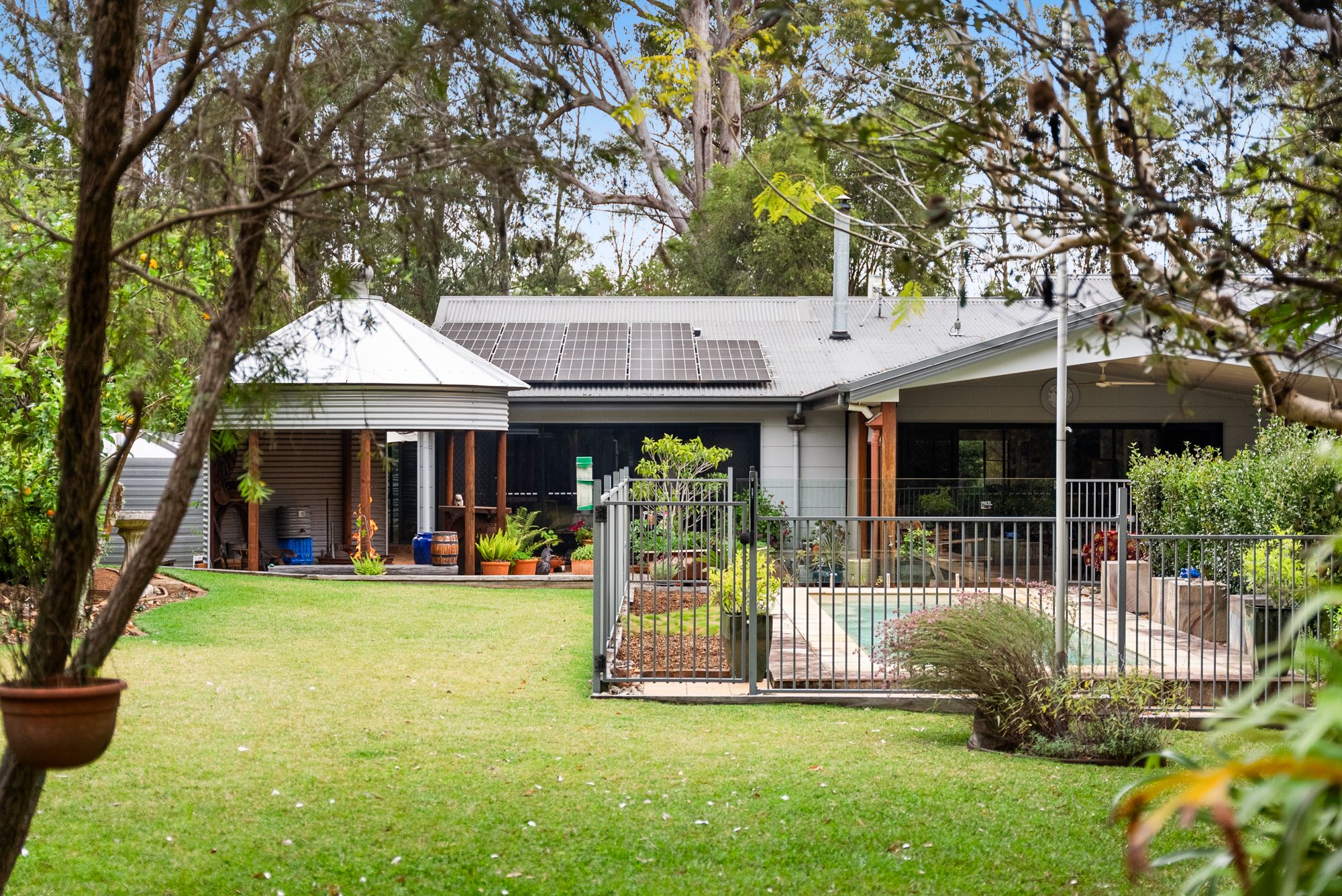 20 Hampton Road — photo from Ray White Rural Crows Nest