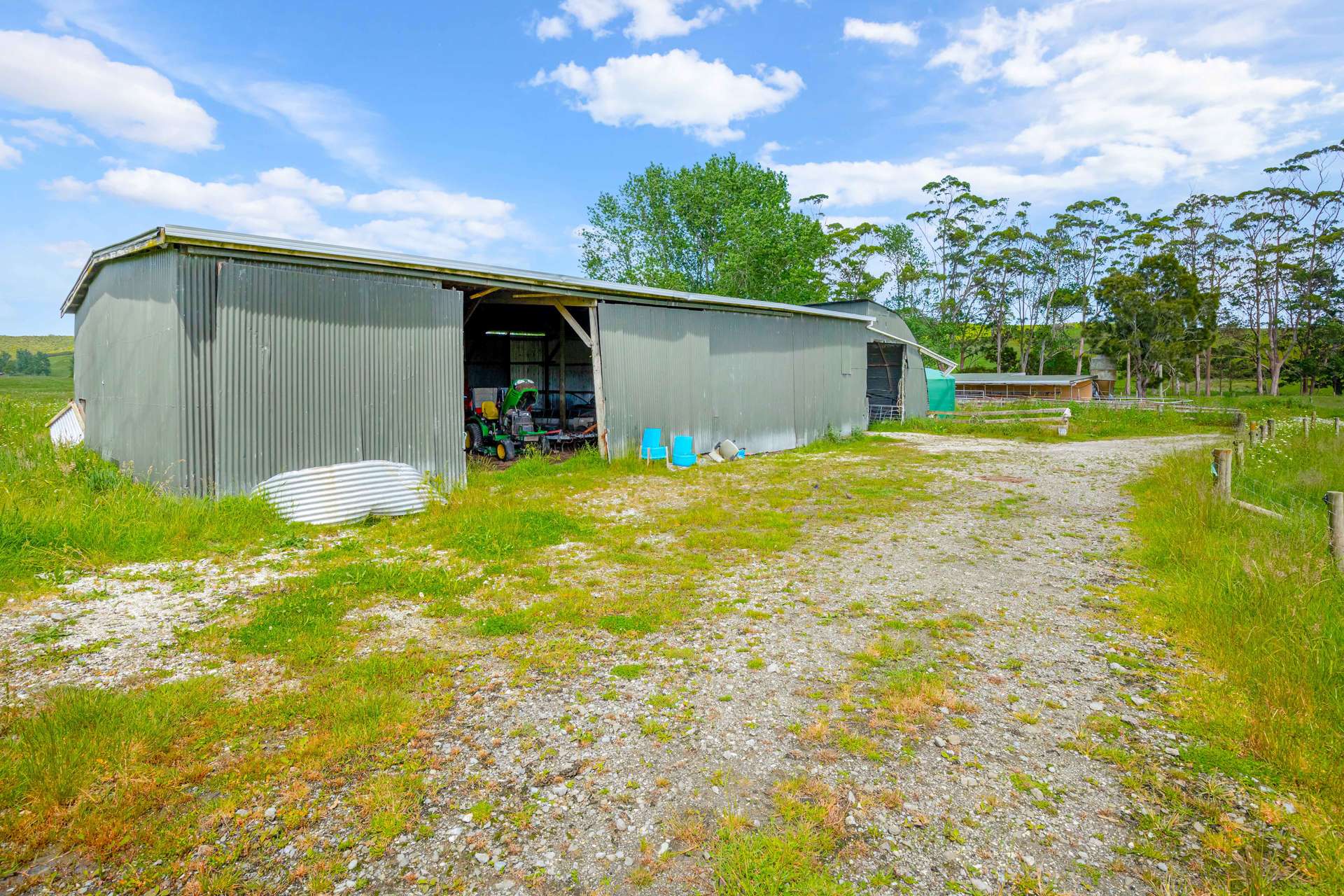 515 Kahikatea Flat Road photo 11