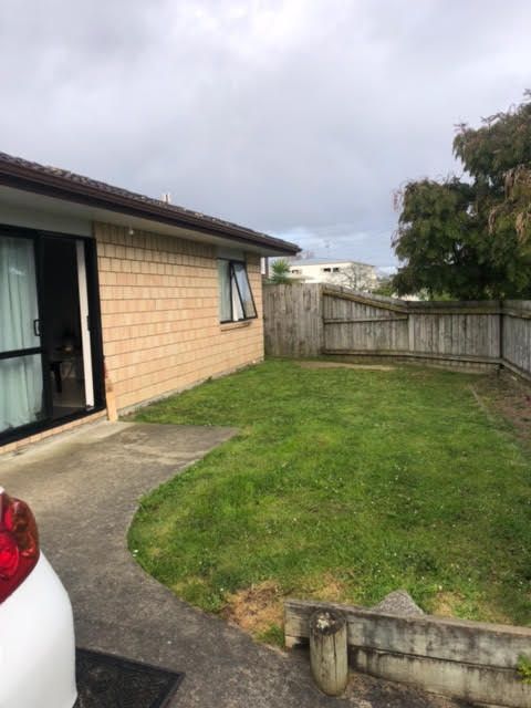 2/3 Swan Crescent, Pakuranga, Manukau City