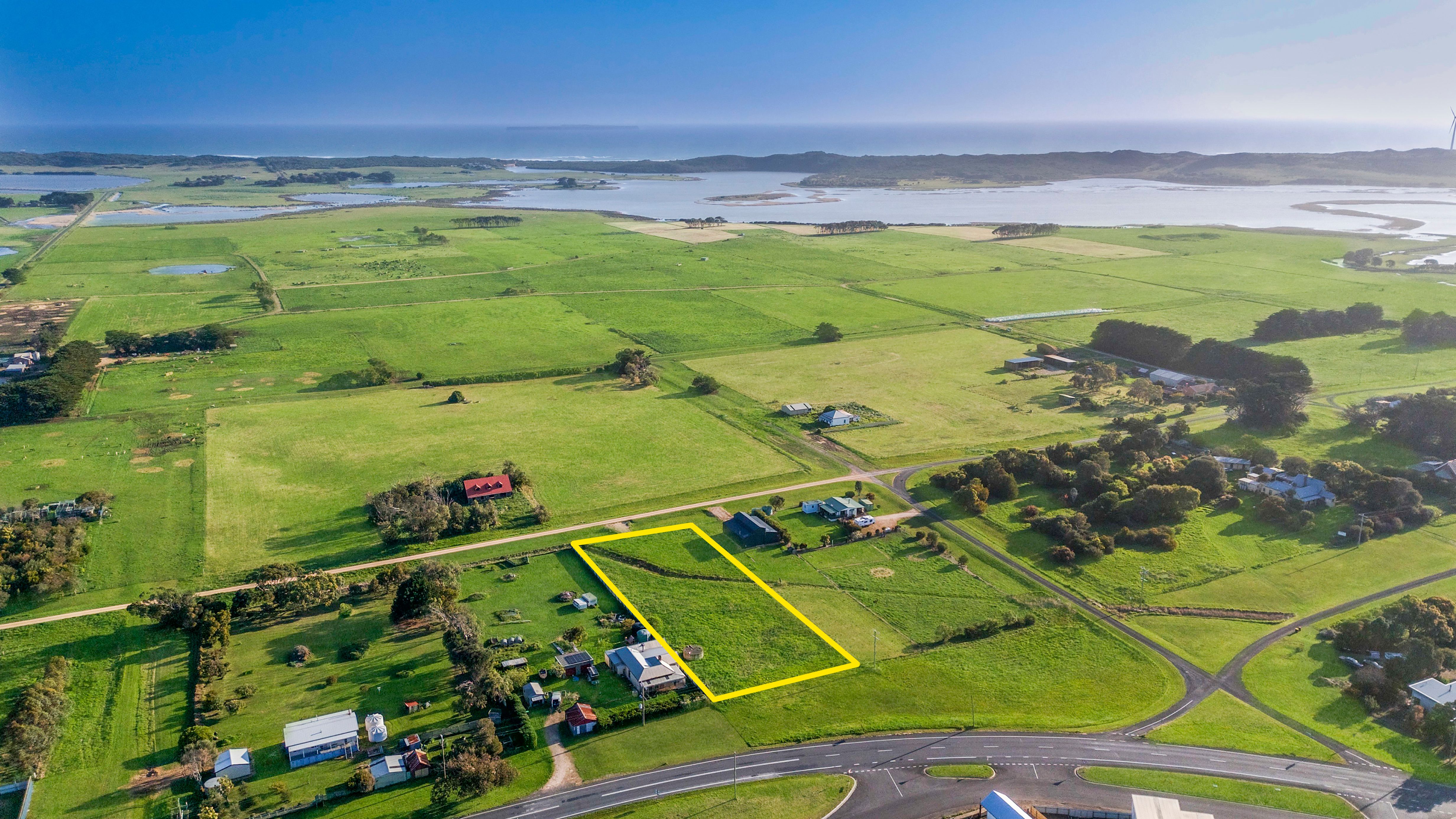 10 Chester Street, Yambuk, VIC 3285