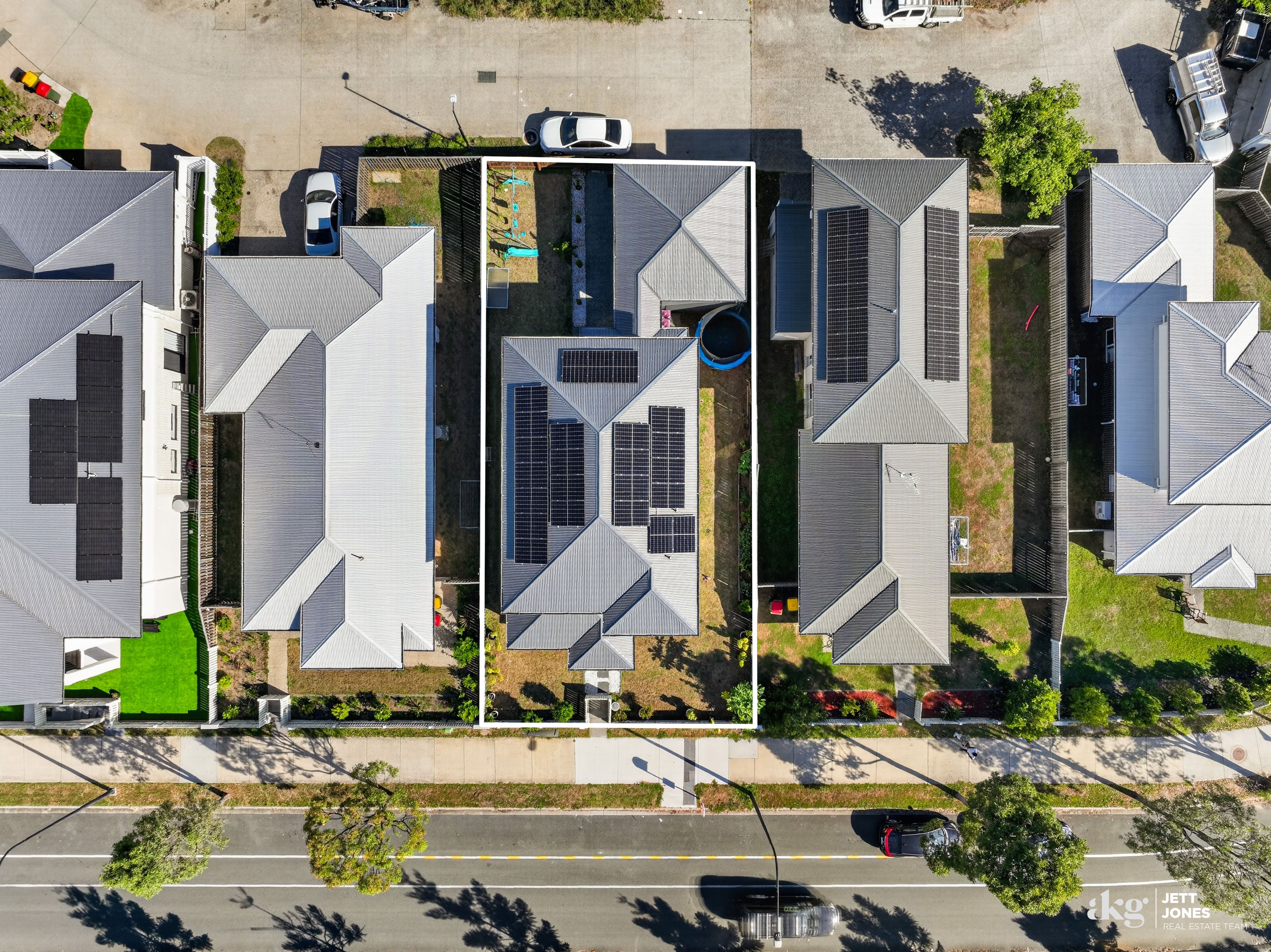 8 Vineyard Drive, Greenbank, QLD 4124