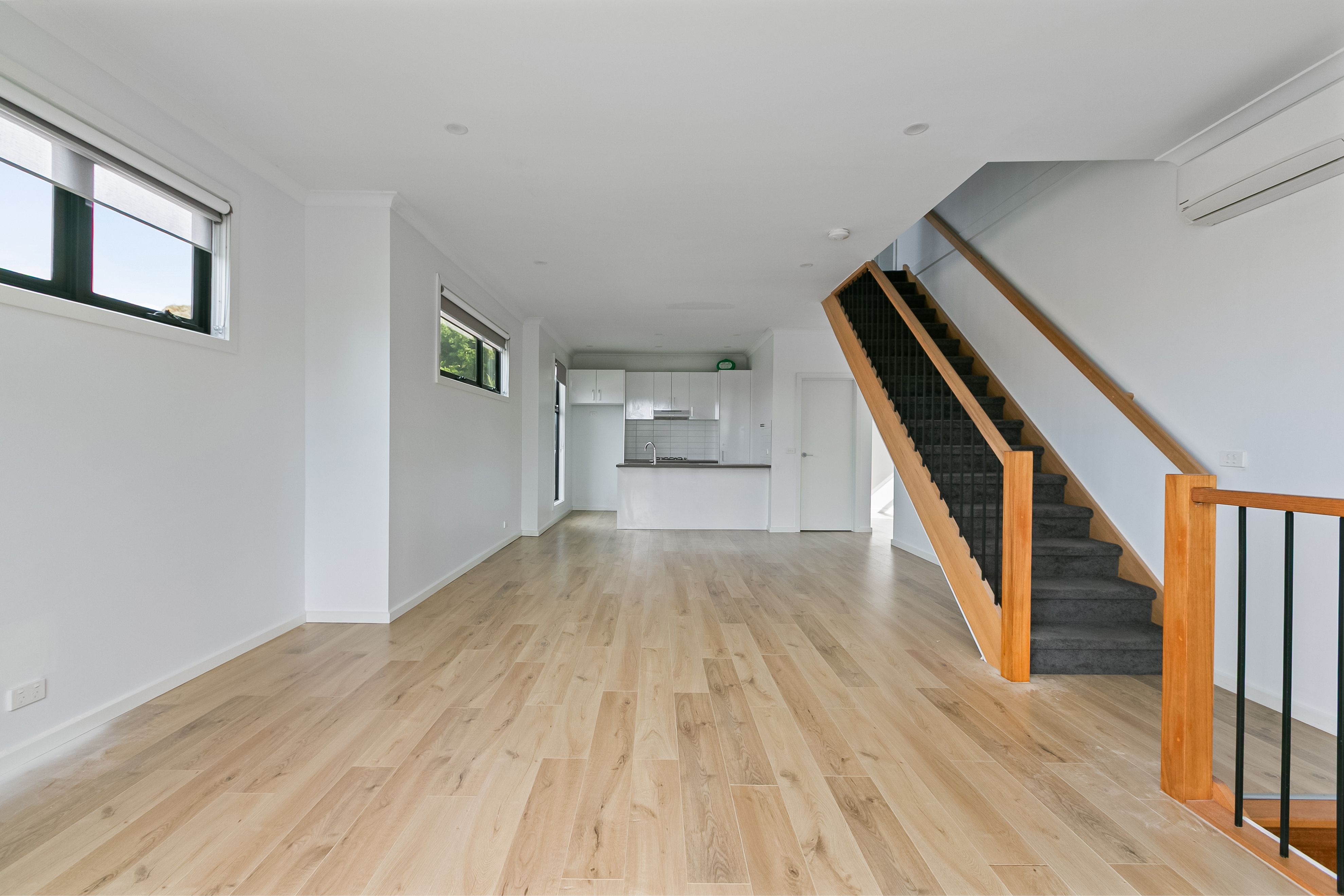 2/131 Broadway — photo 4 of 16