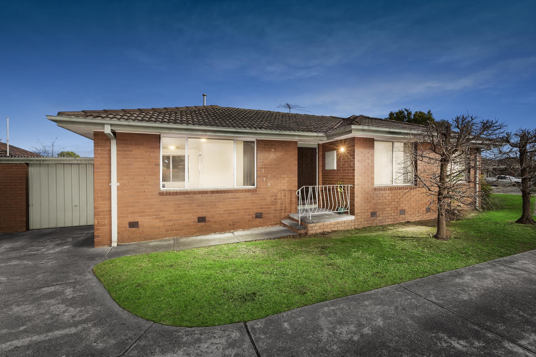 2/15 Cooley Avenue, Macleod VIC 3085